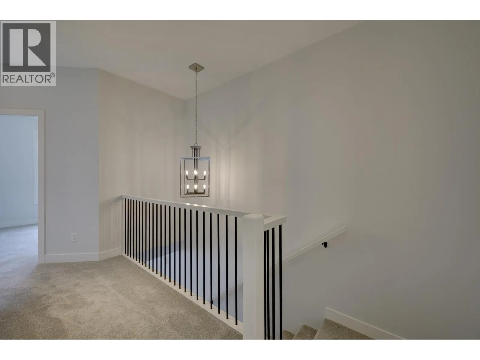 124 RIVER GATE Drive