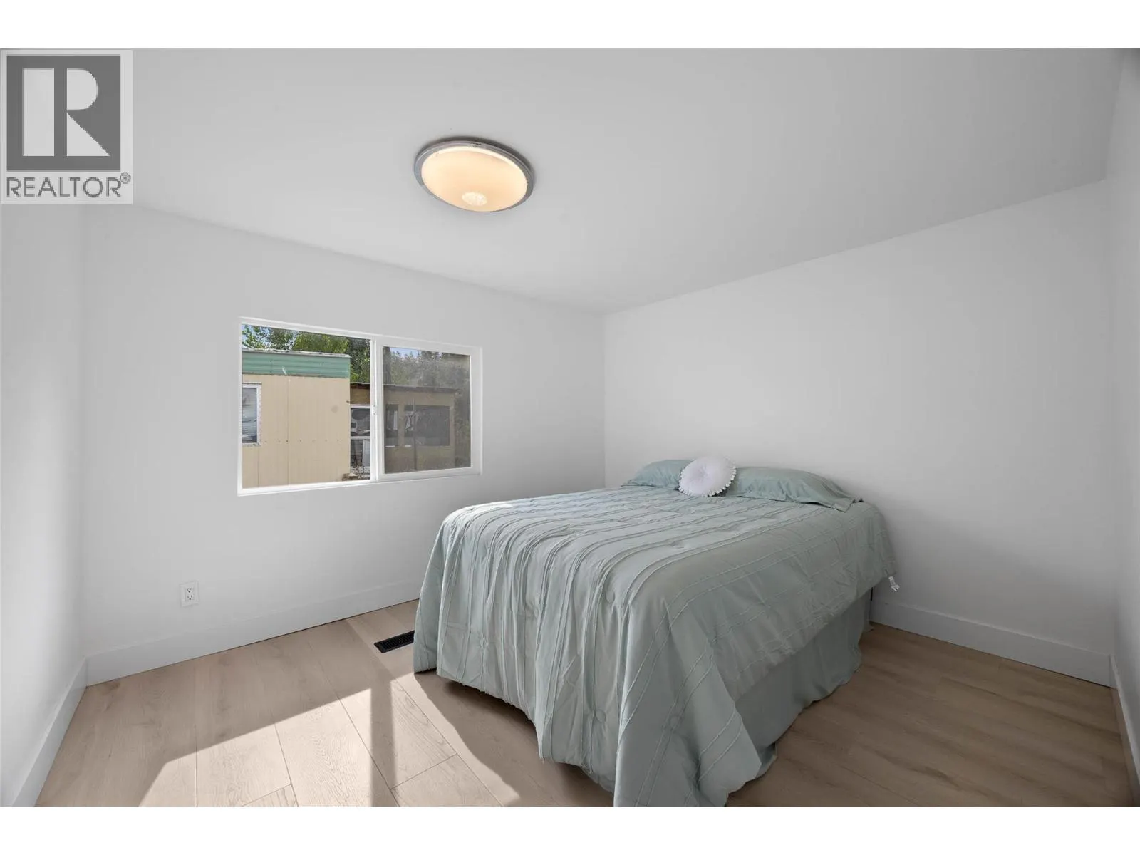 1680 Lac Le Jeune Road Unit# 20