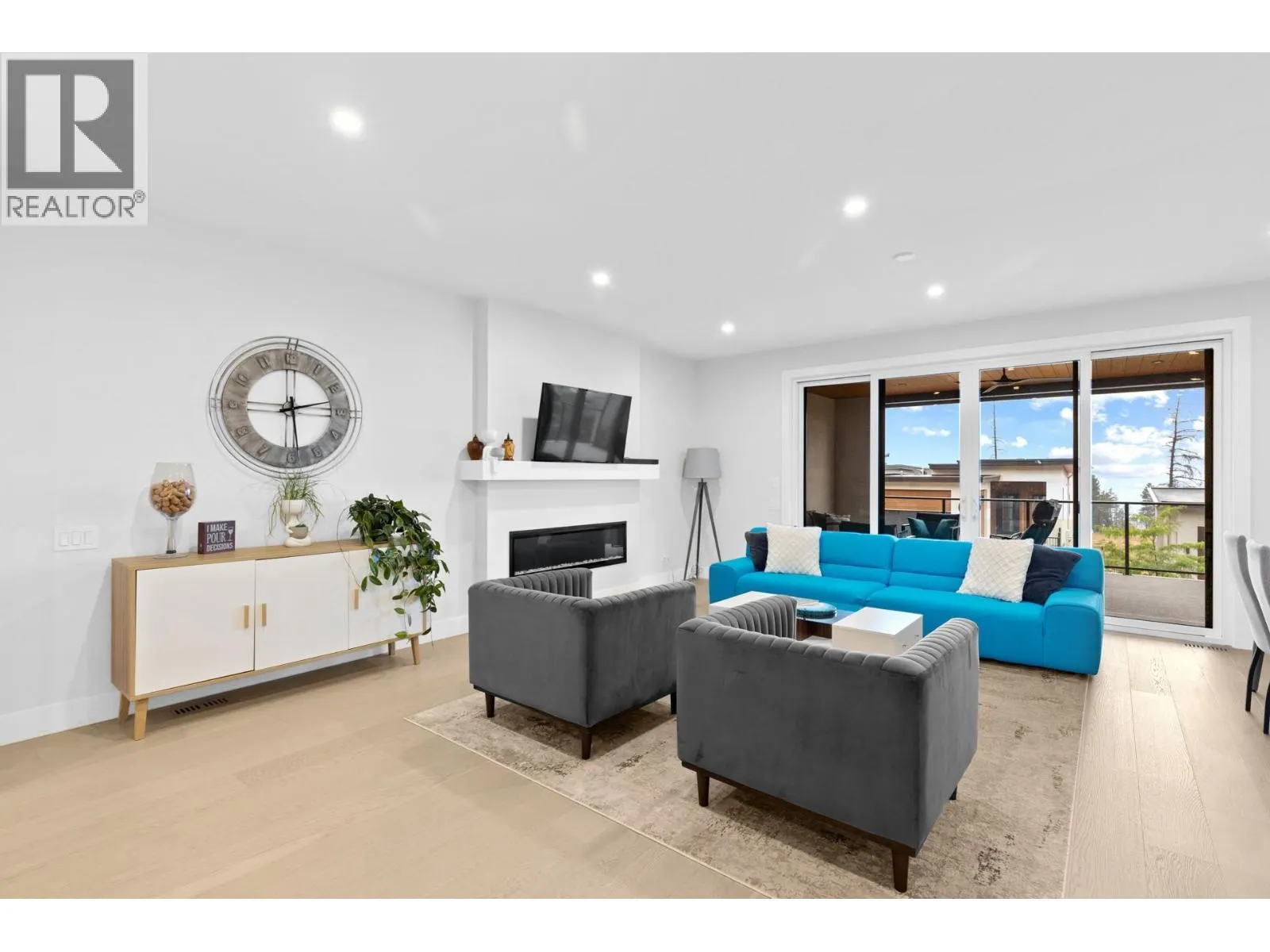 10100 Tyndall Road Unit# 15