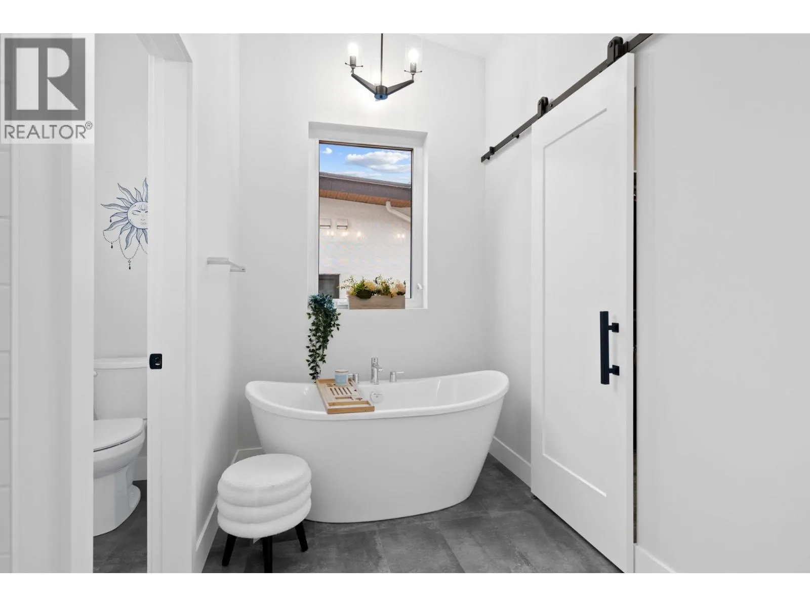 10100 Tyndall Road Unit# 15