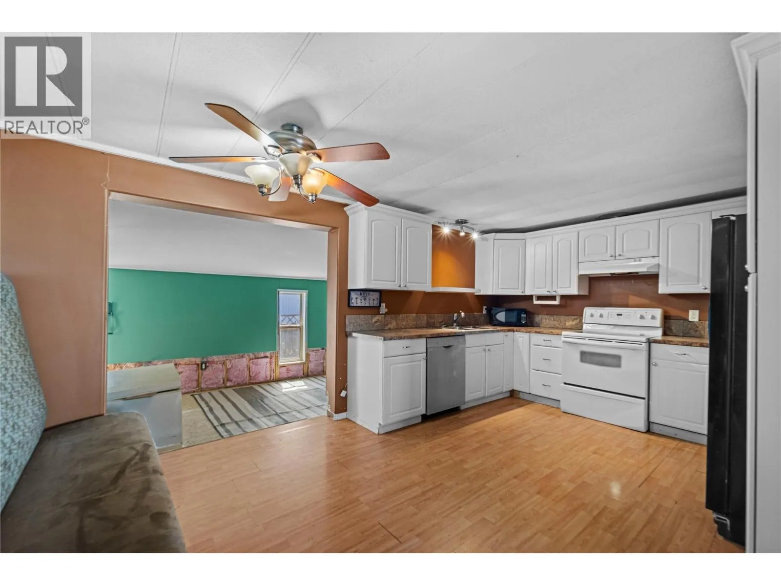1098 Houston Street Unit# 23