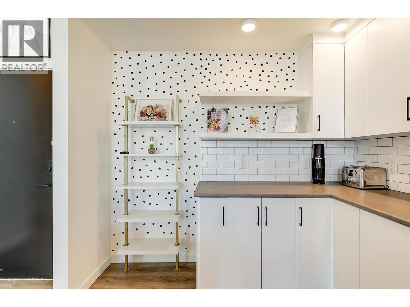 1215 St Paul Street Unit# 609