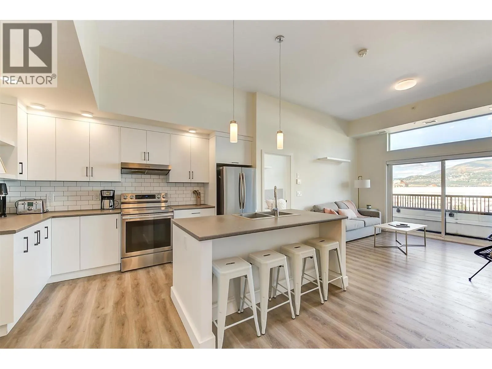 1215 St Paul Street Unit# 609