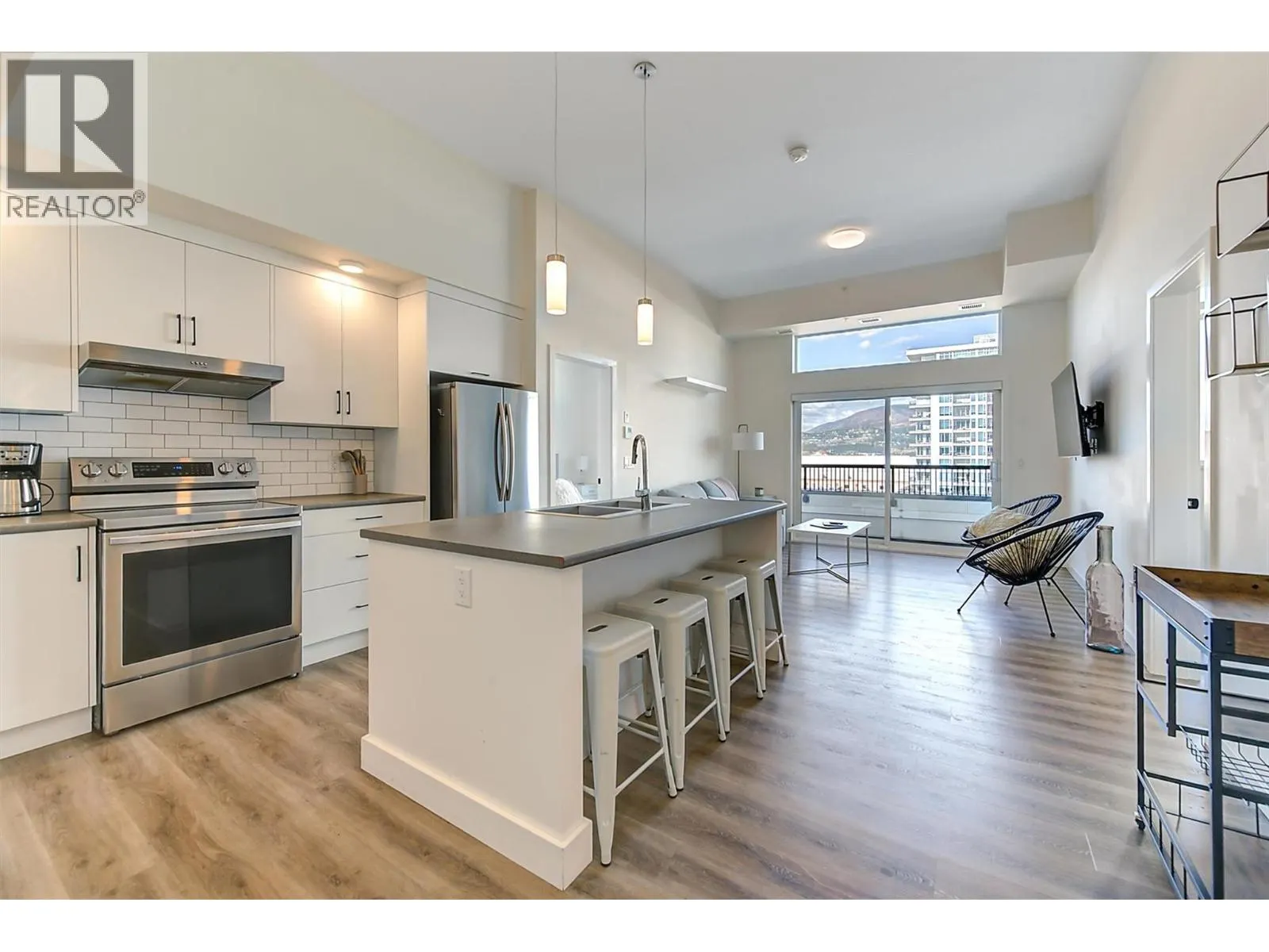 1215 St Paul Street Unit# 609