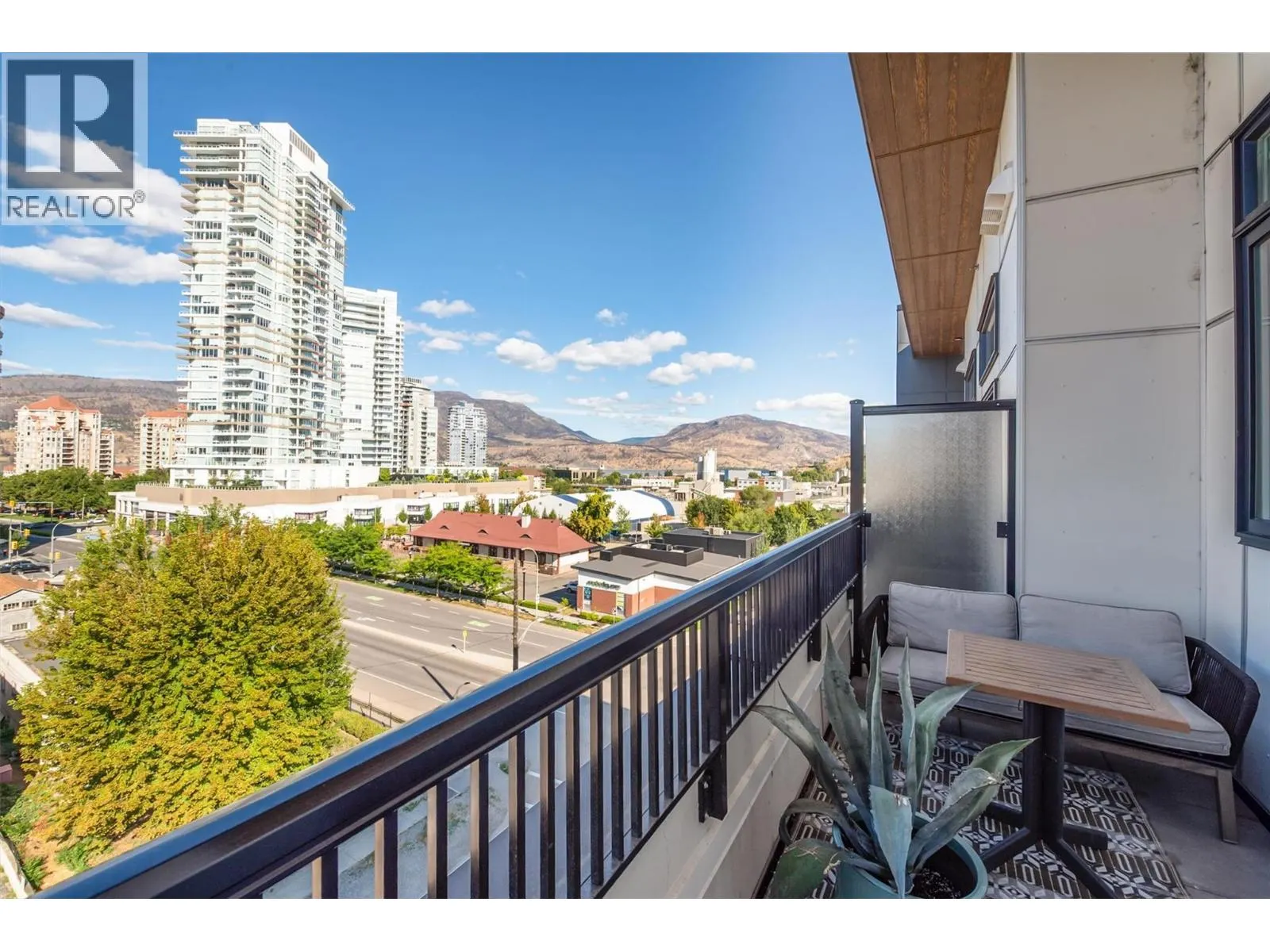 1215 St Paul Street Unit# 609