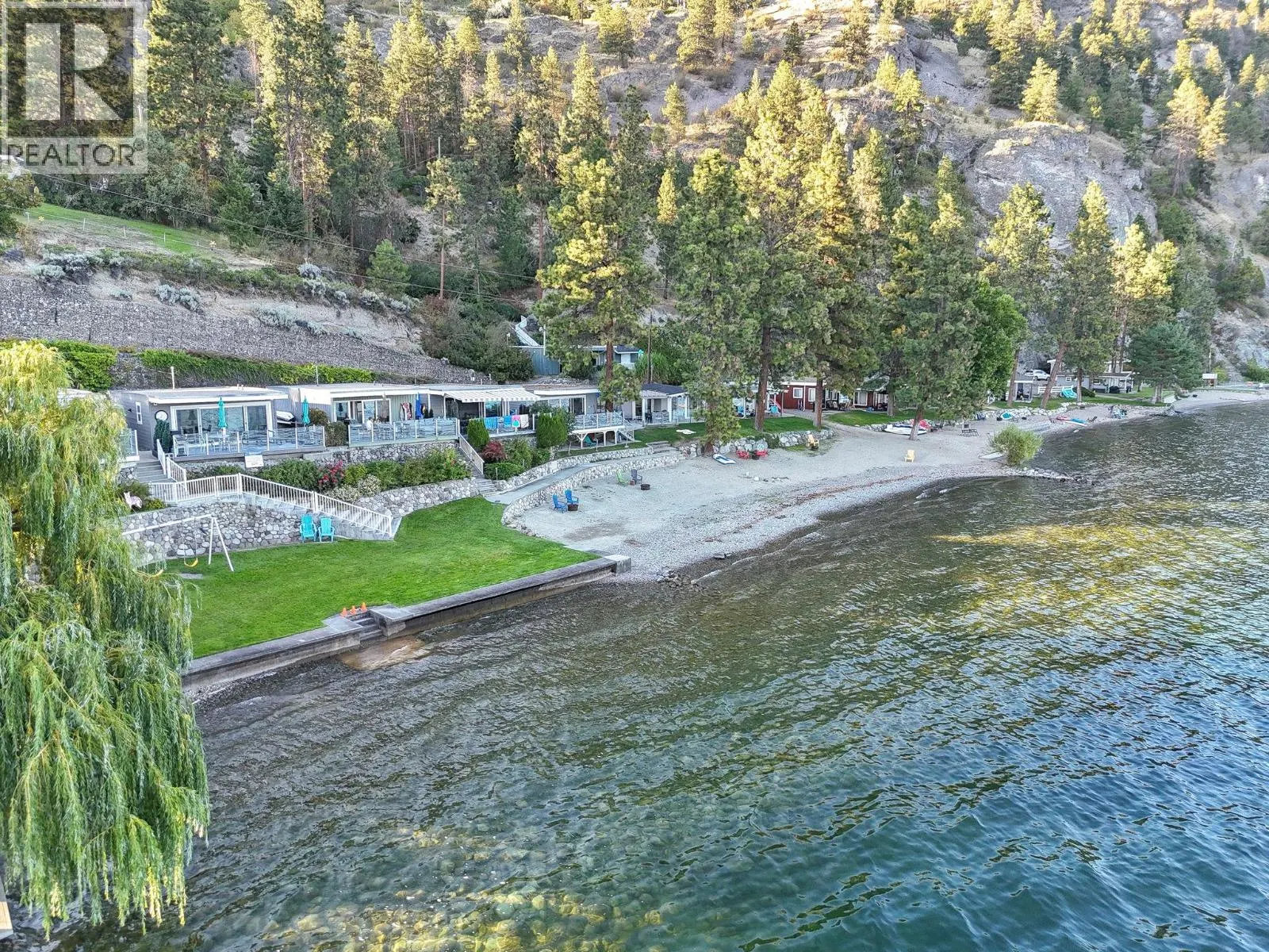 3050 Seclusion Bay Road Unit# 100