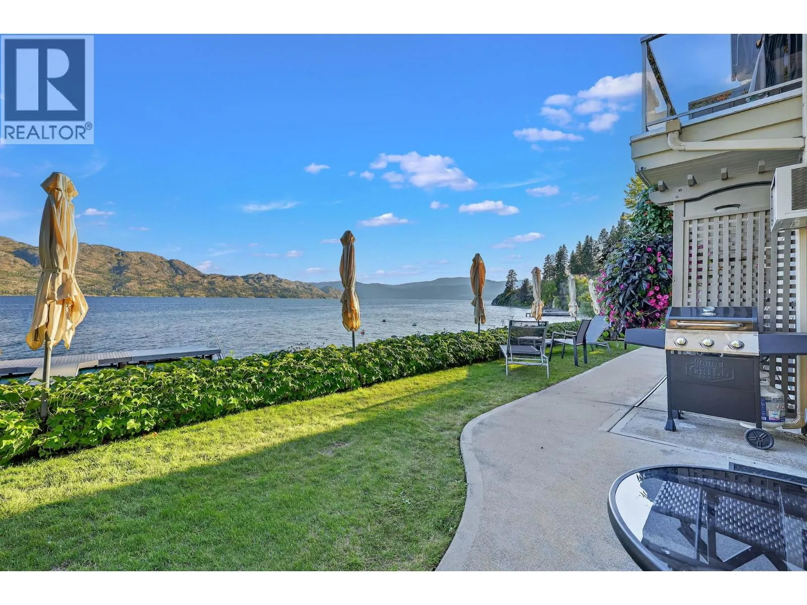 3050 Seclusion Bay Road Unit# 100