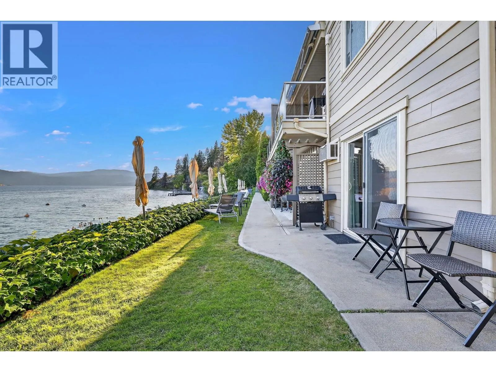 3050 Seclusion Bay Road Unit# 100