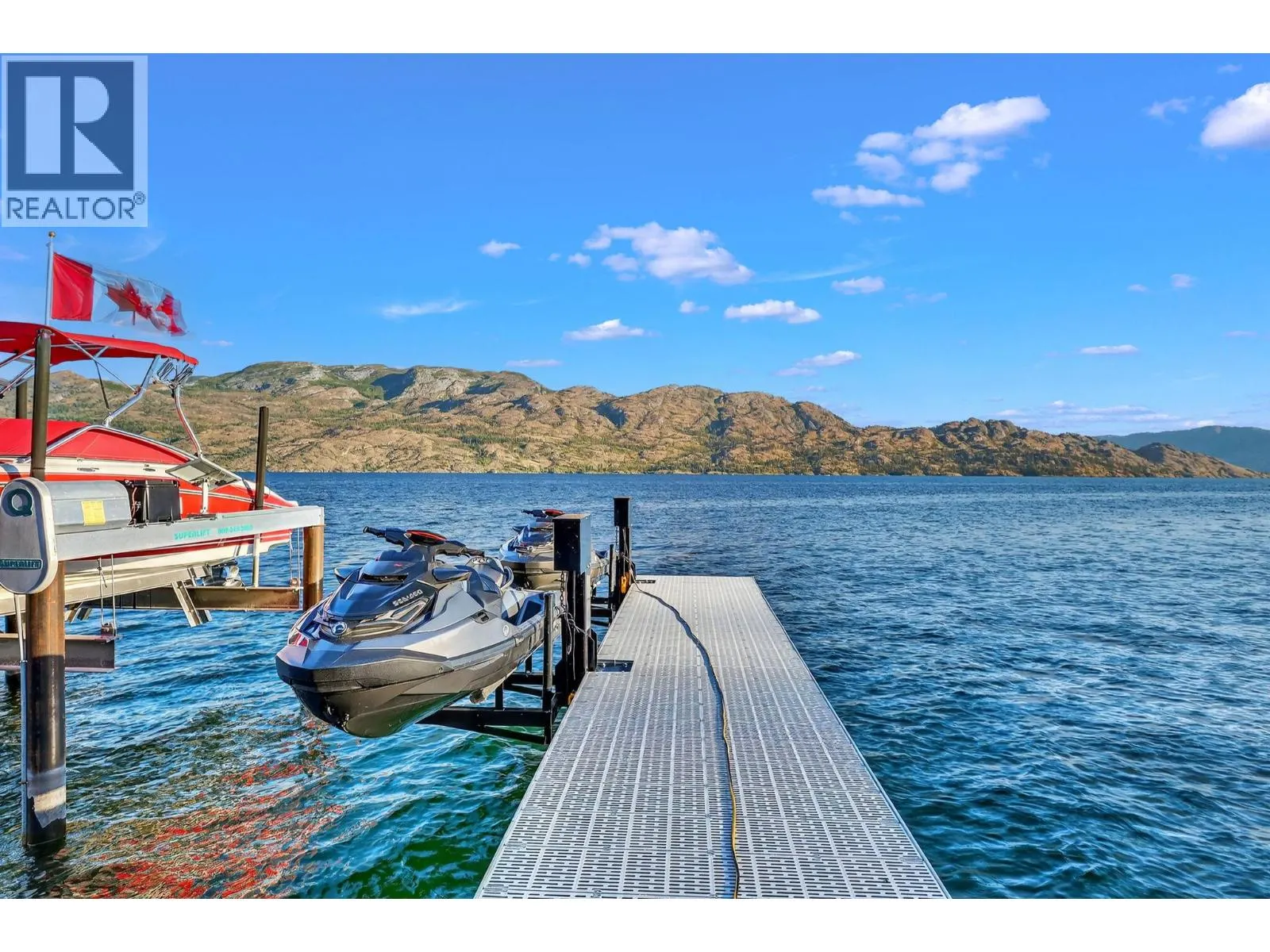 3050 Seclusion Bay Road Unit# 100
