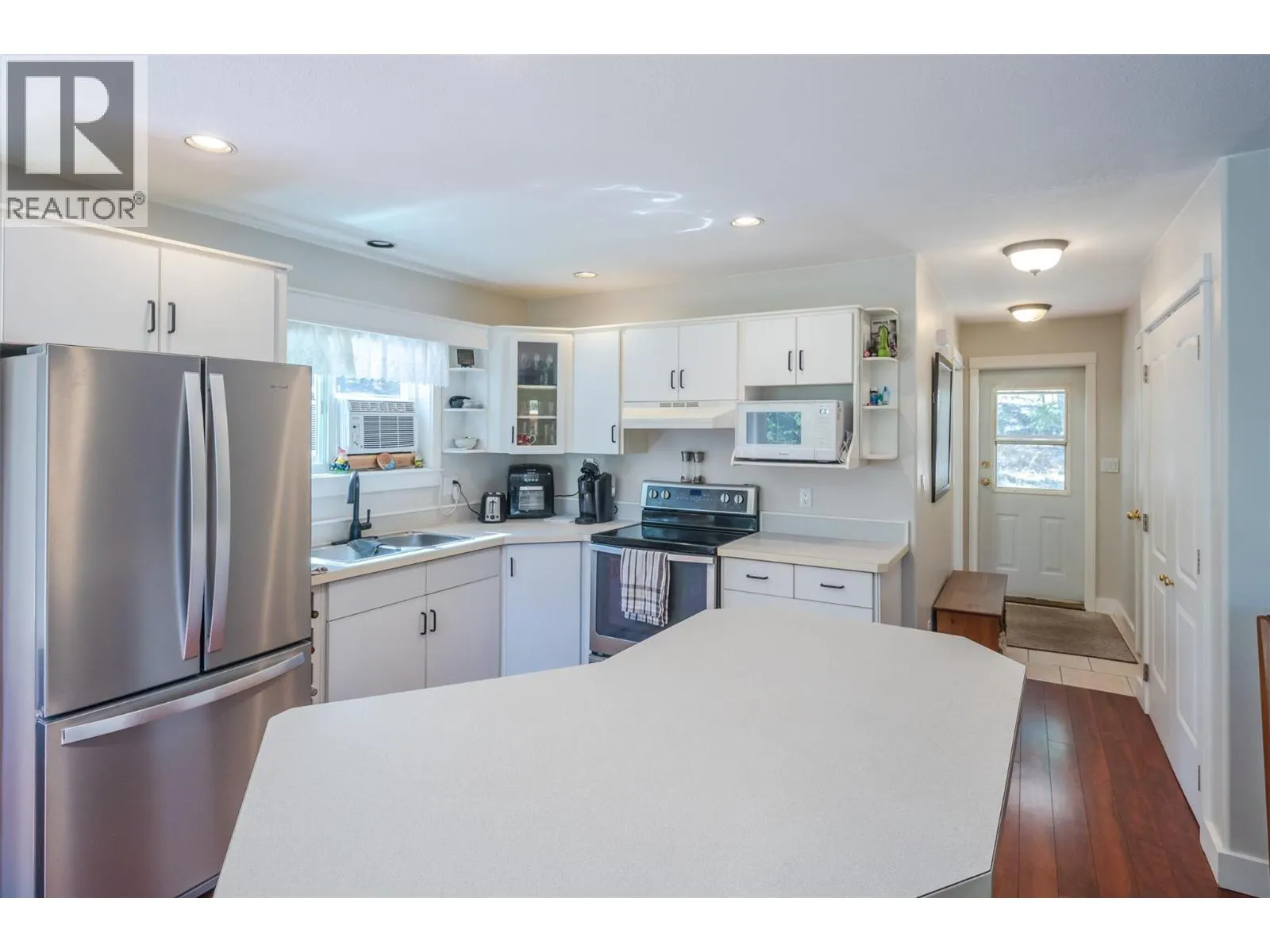 8097 Princeton Summerland Road