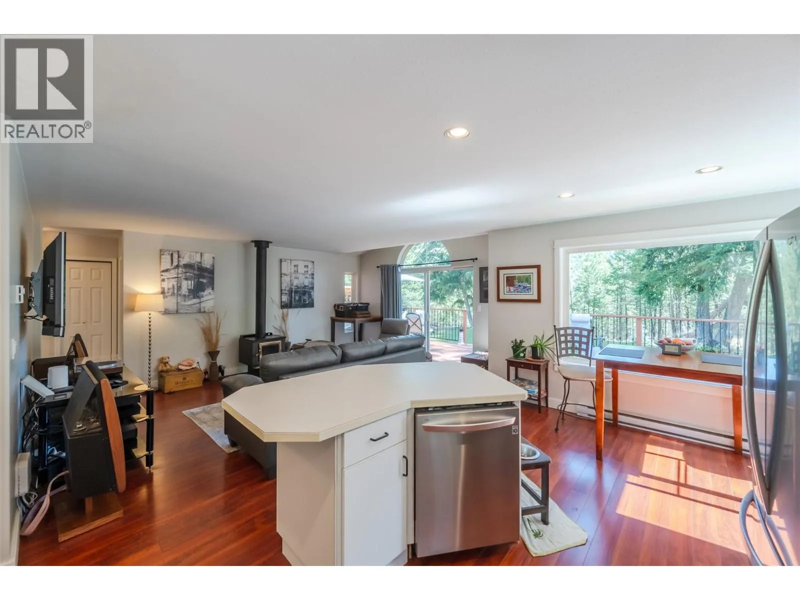 8097 Princeton Summerland Road