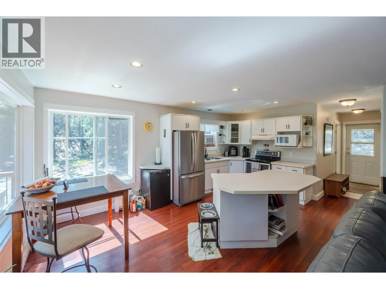 8097 Princeton Summerland Road