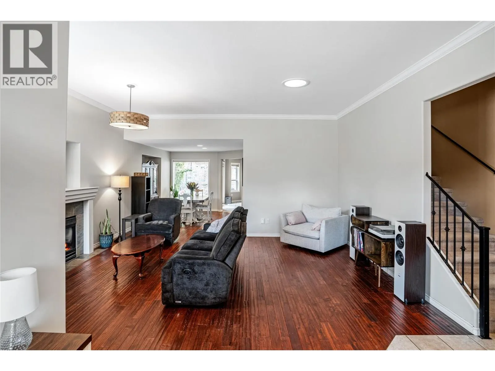 1083 Chilcotin Crescent
