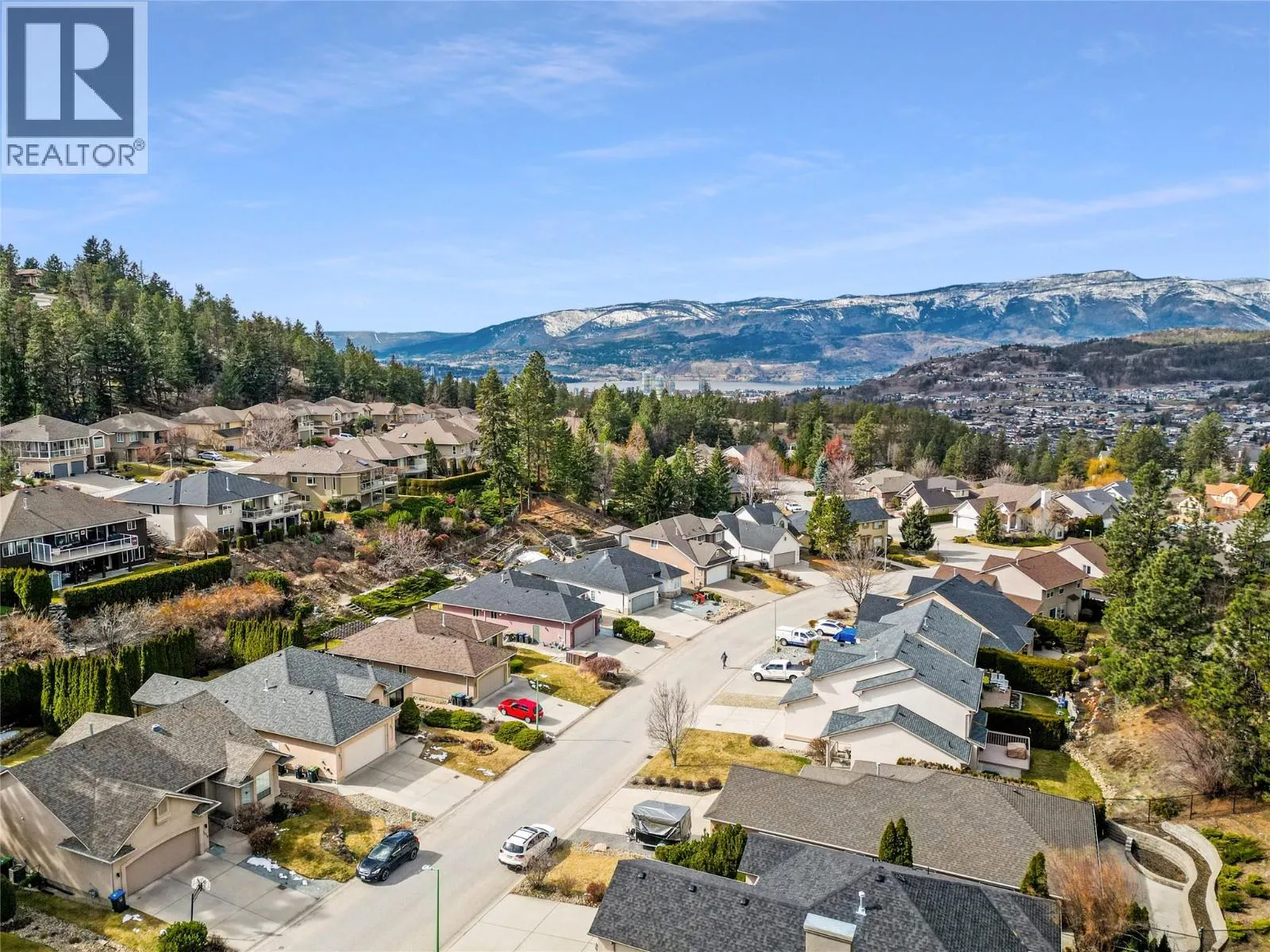 1083 Chilcotin Crescent