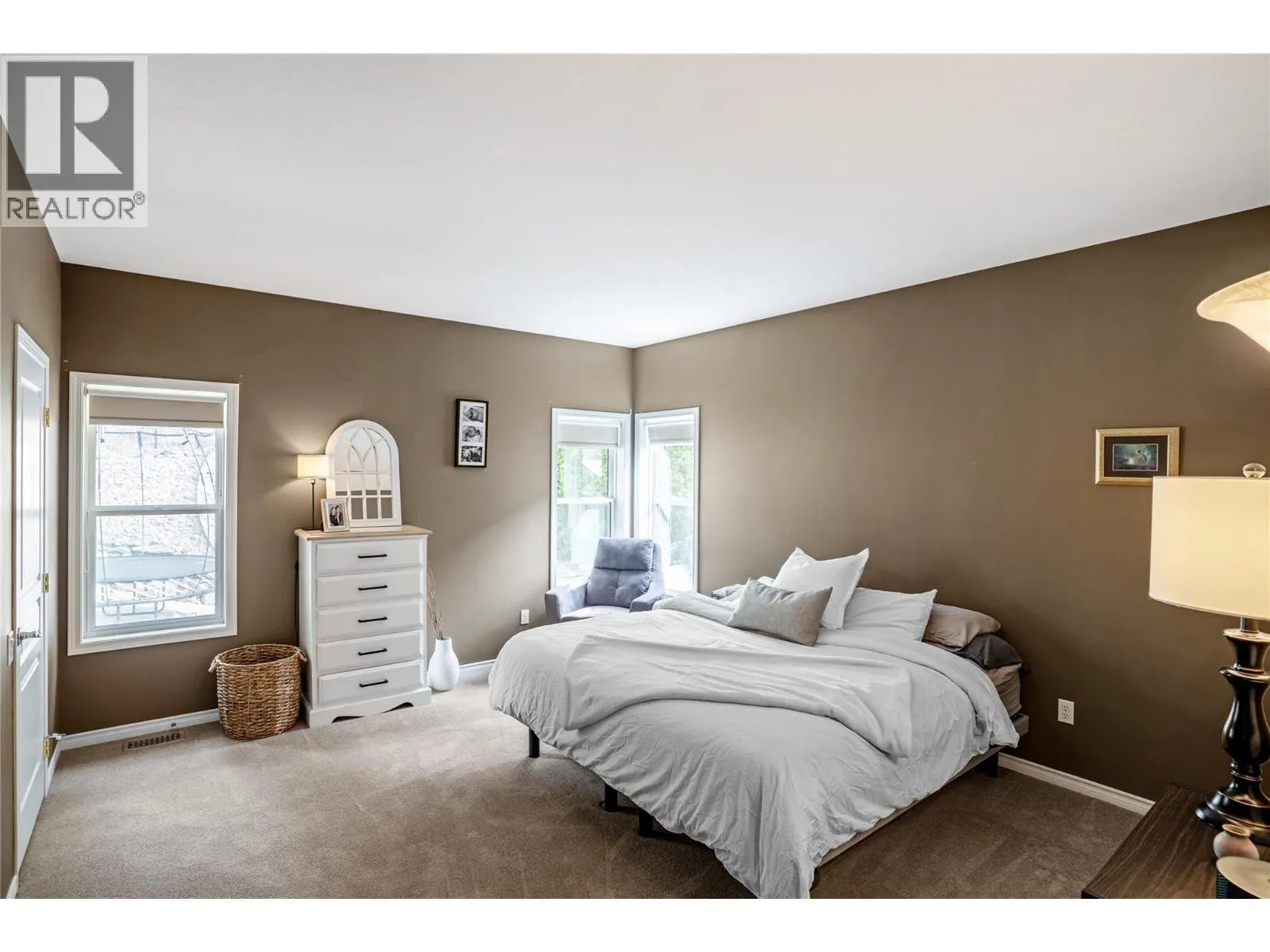 1083 Chilcotin Crescent