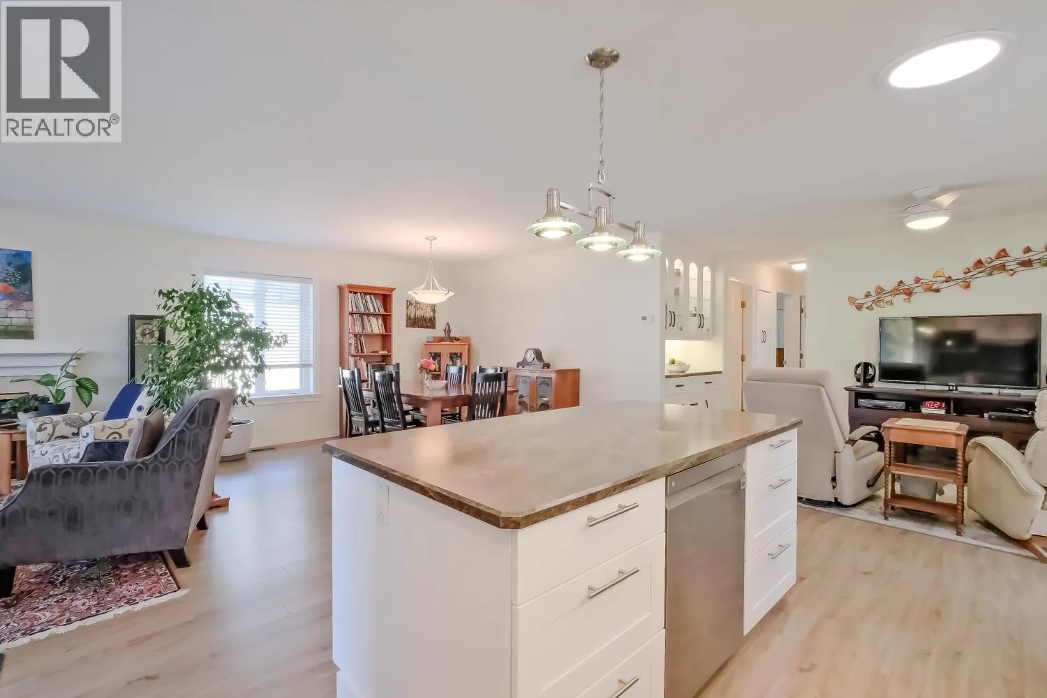 1260 Raymer Avenue Unit# 456