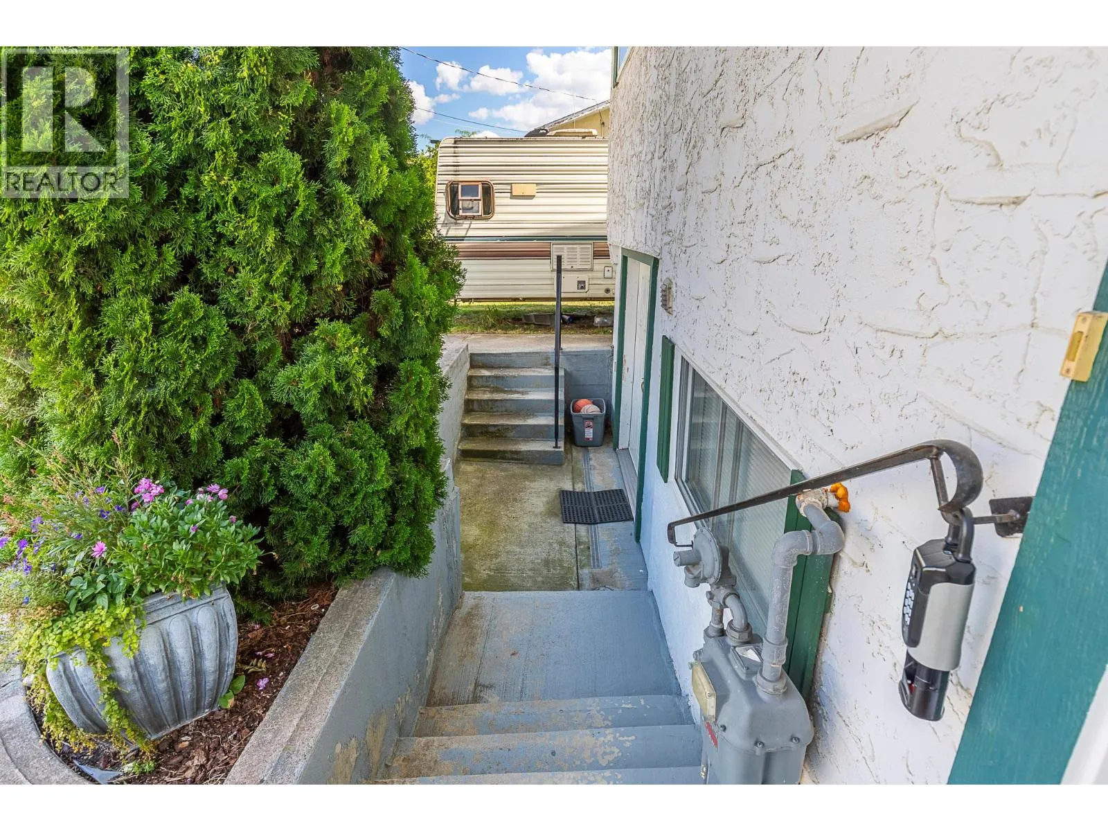 3735 Patten Crescent