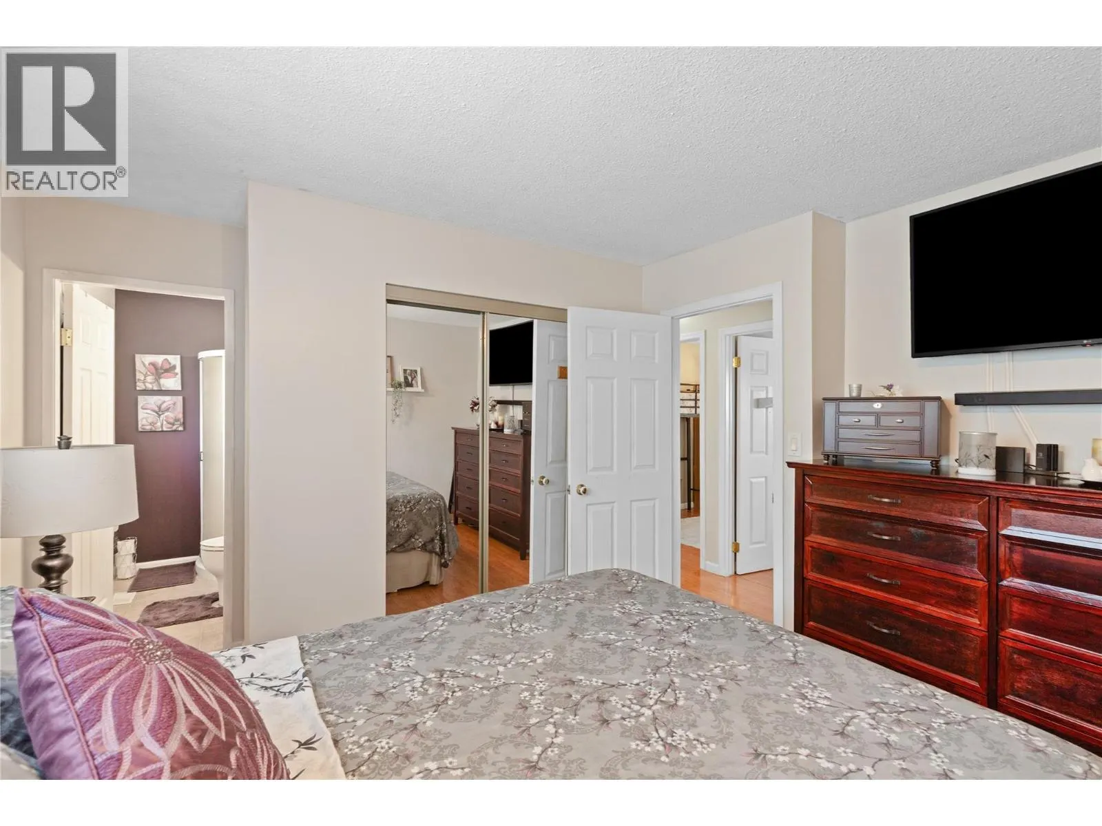 3735 Patten Crescent