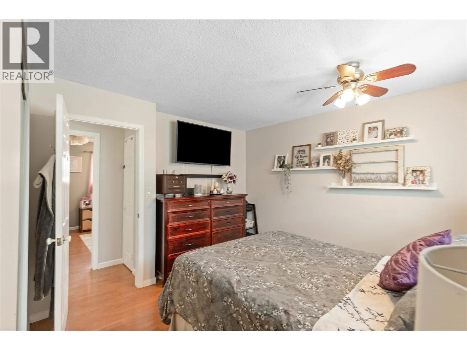 3735 Patten Crescent