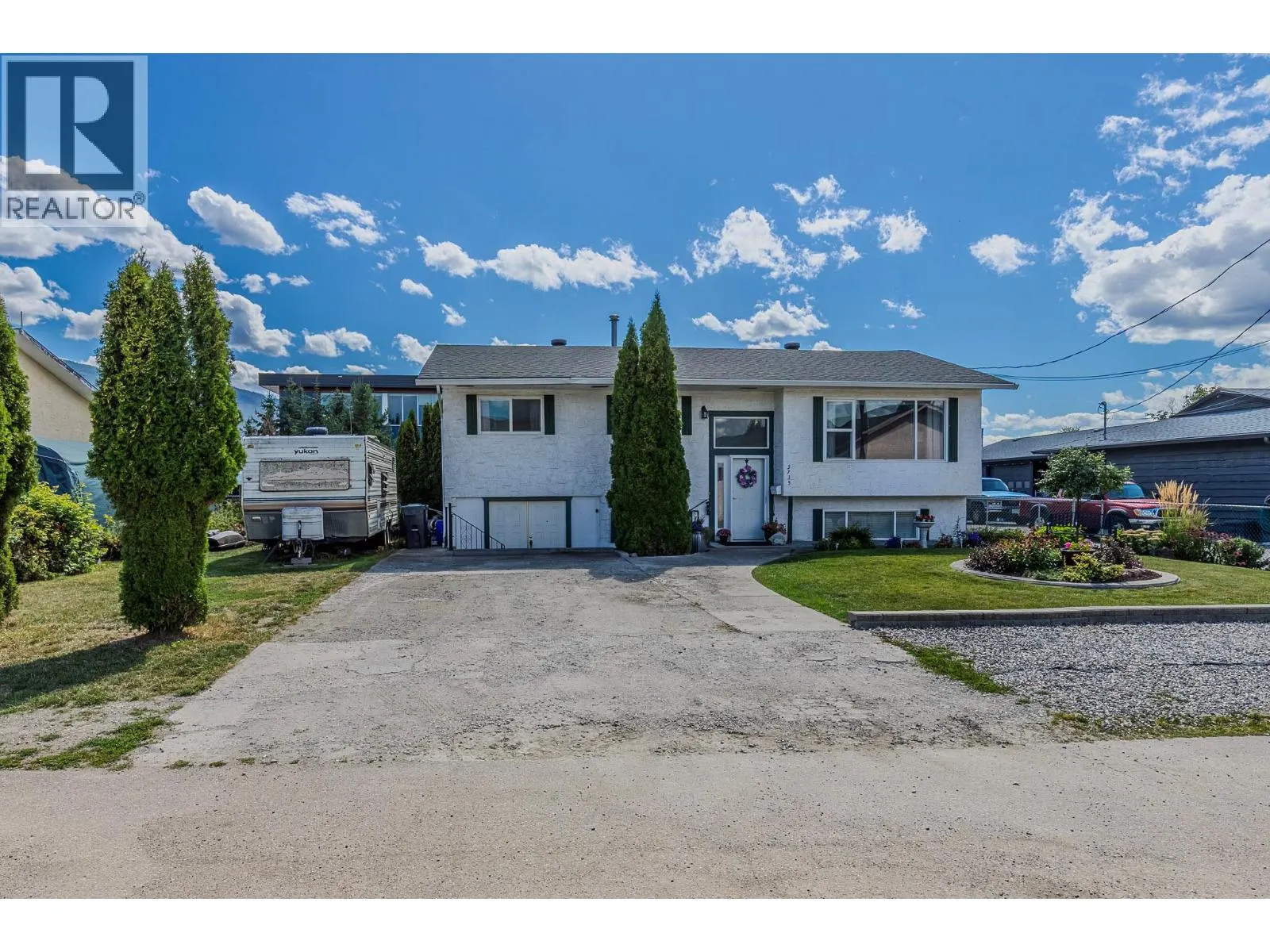 3735 Patten Crescent