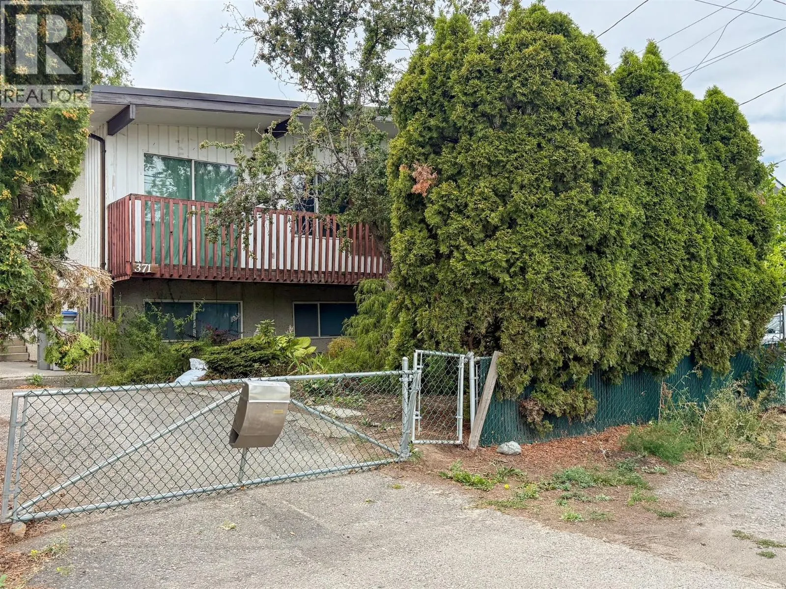 371 Mulberry Avenue