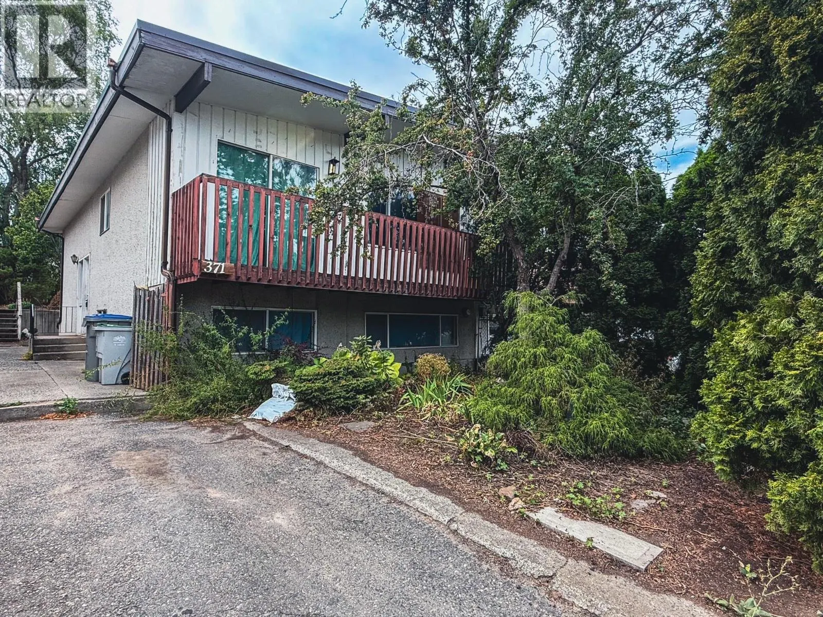 371 Mulberry Avenue