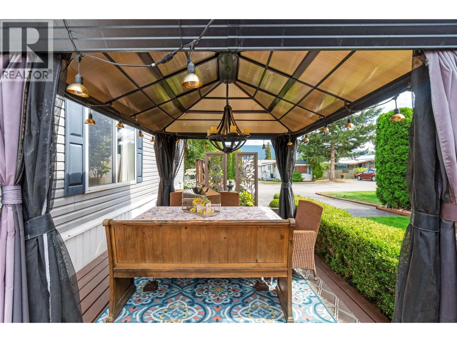 3350 10th Avenue NE Unit# 7