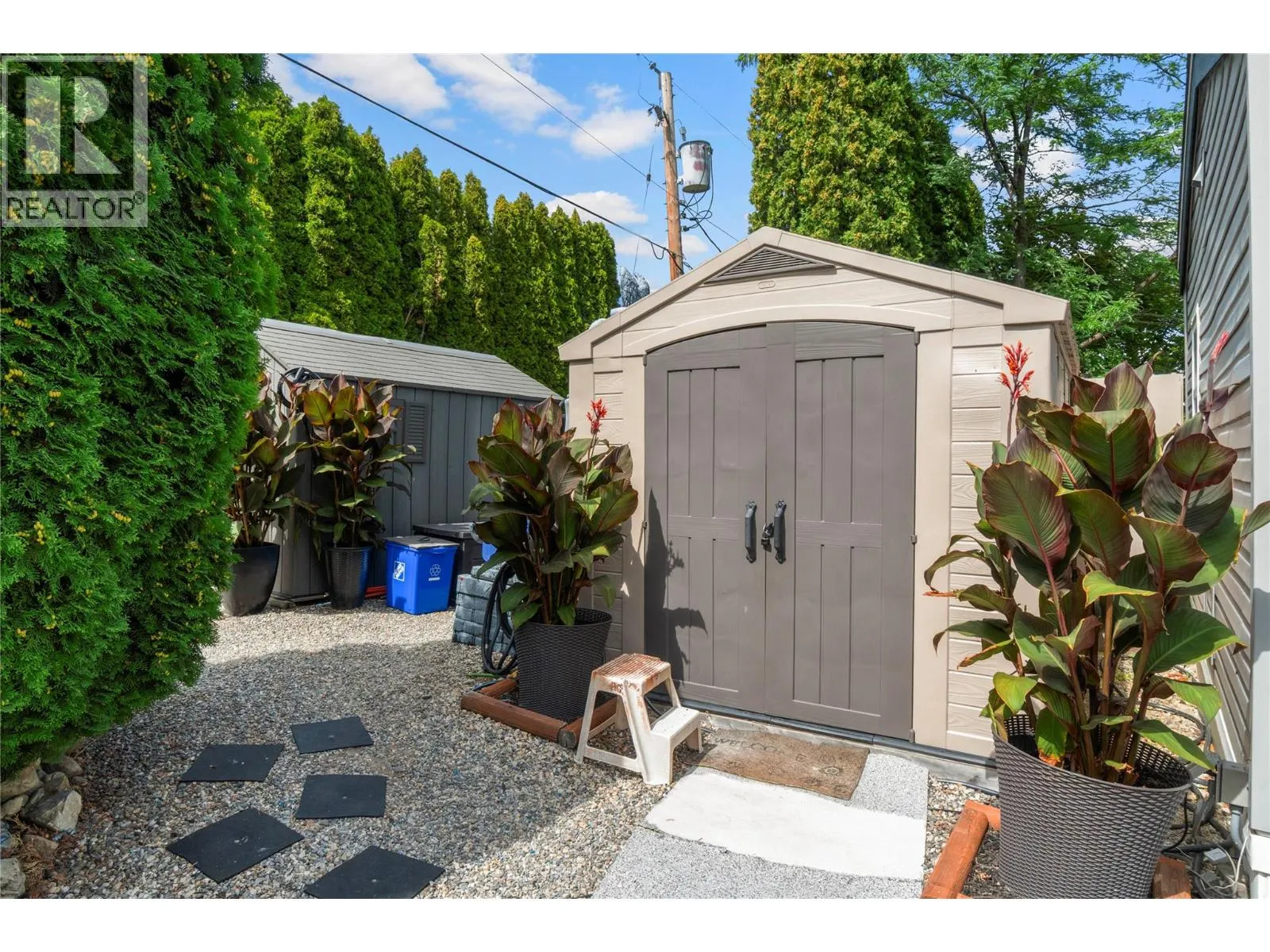 3350 10th Avenue NE Unit# 7