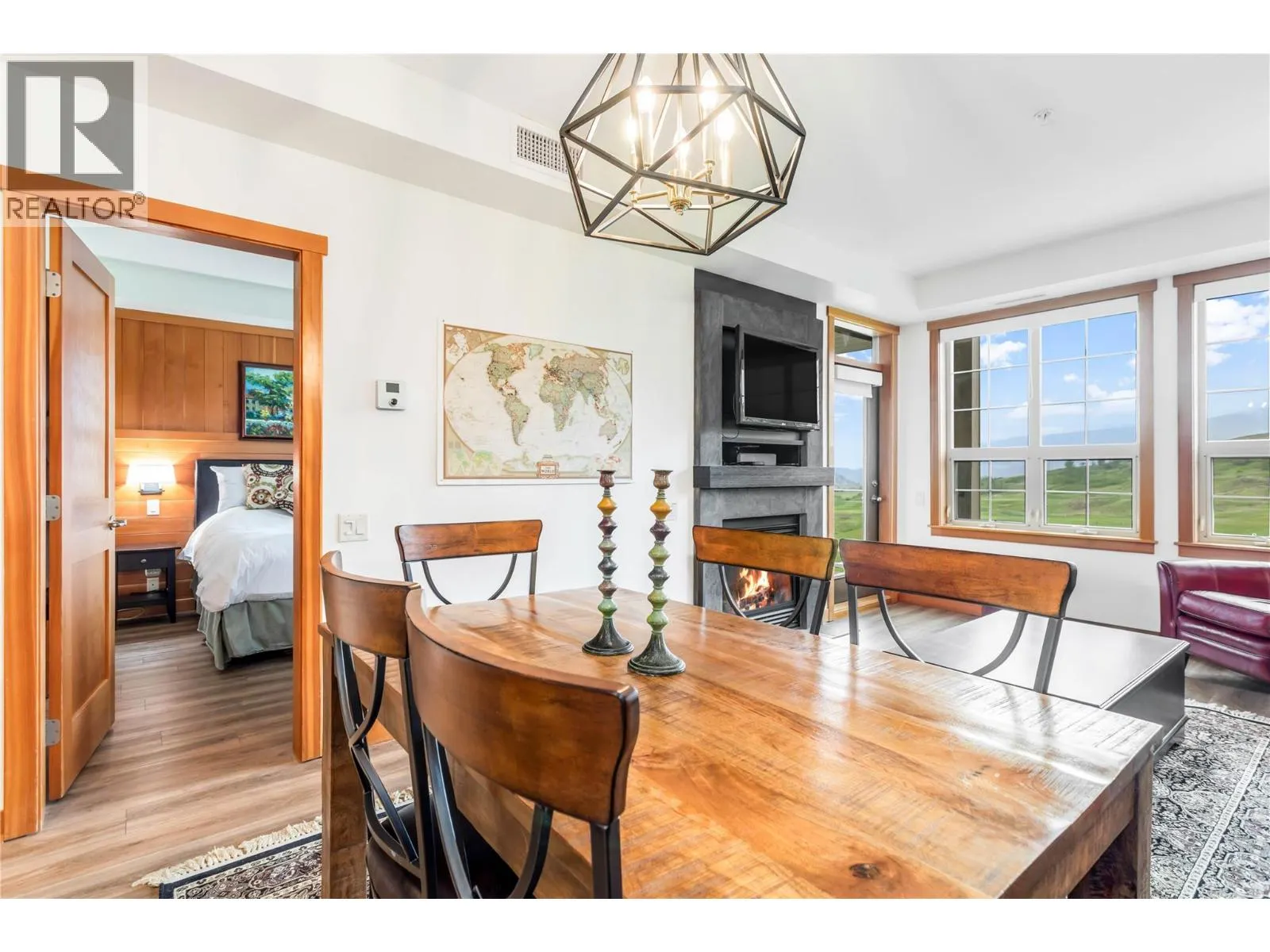 105 Village Centre Court Unit# 323