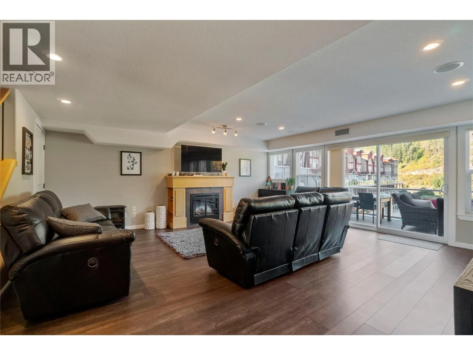 1130 Riverside Avenue Unit# 3