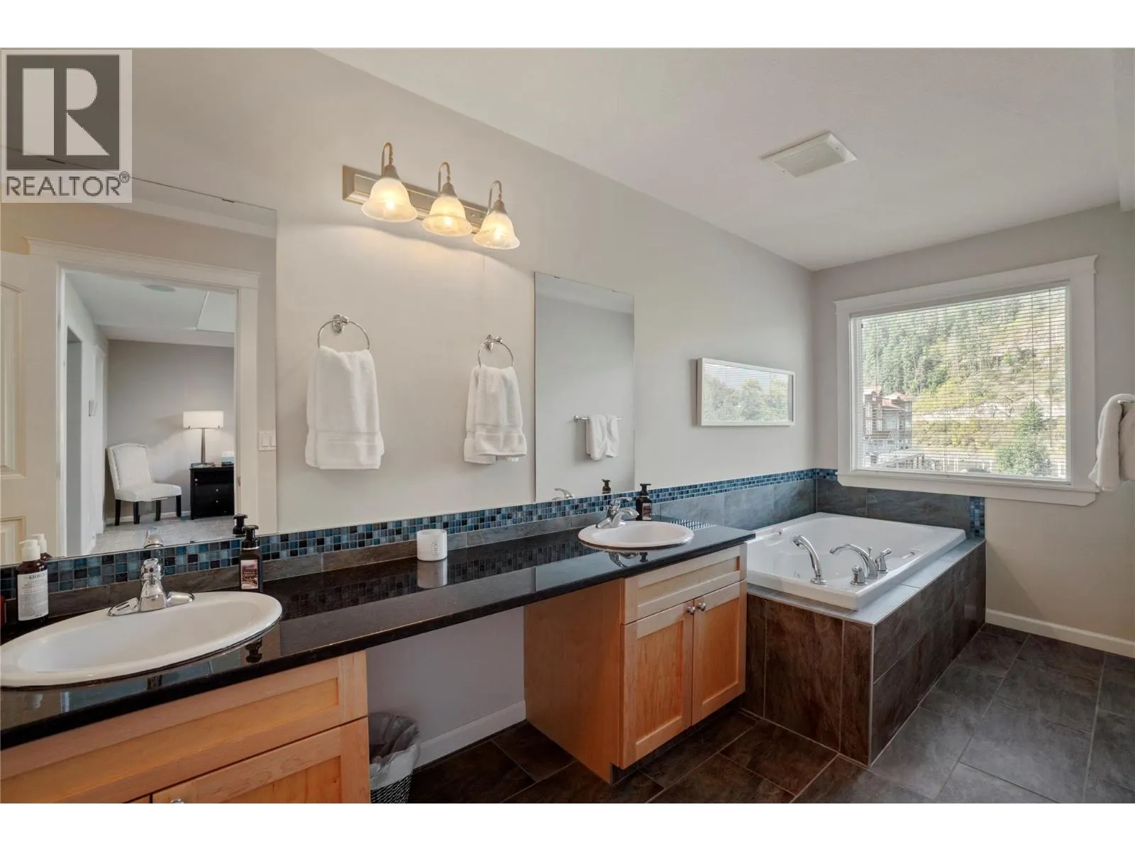 1130 Riverside Avenue Unit# 3