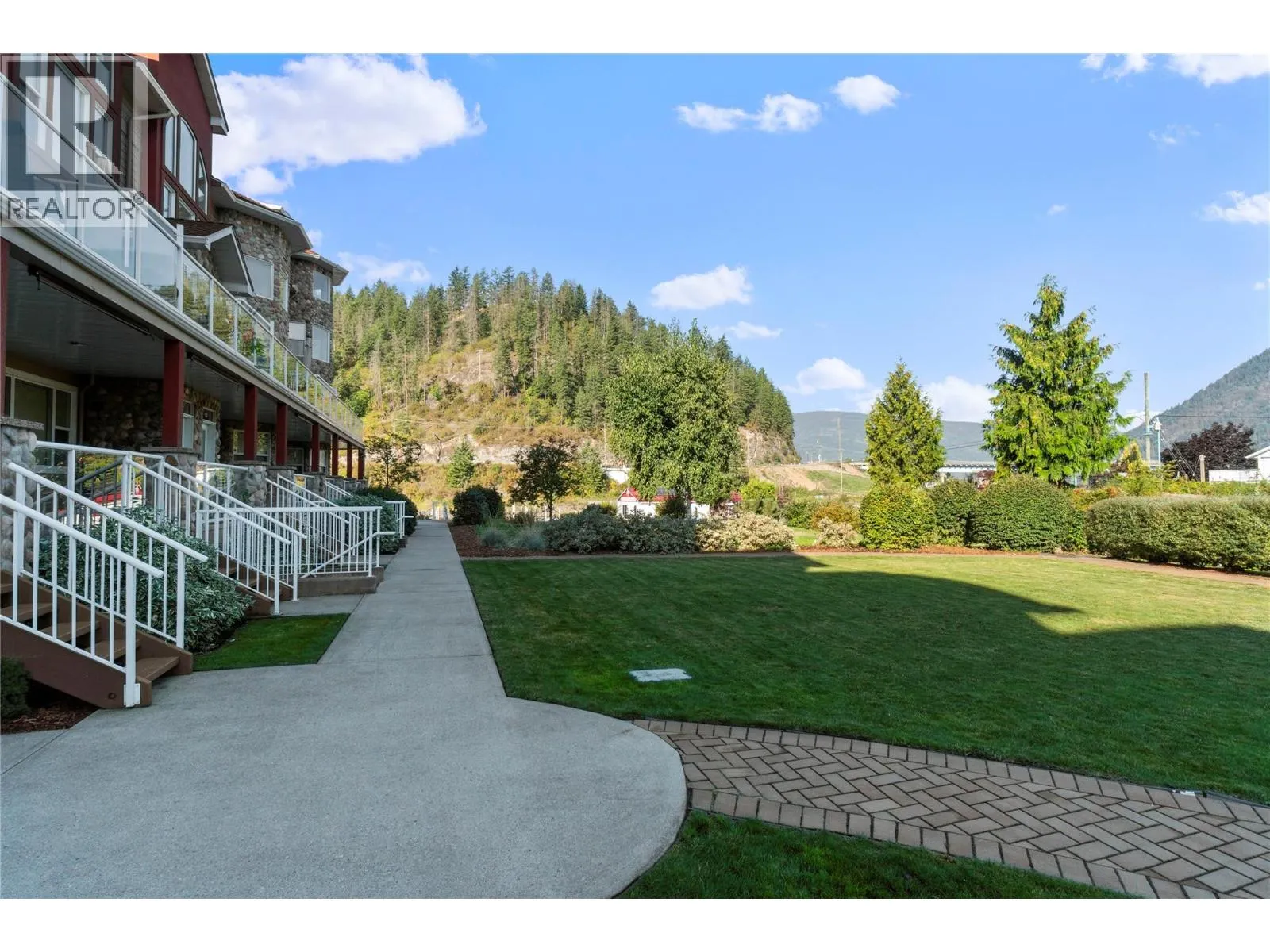 1130 Riverside Avenue Unit# 3