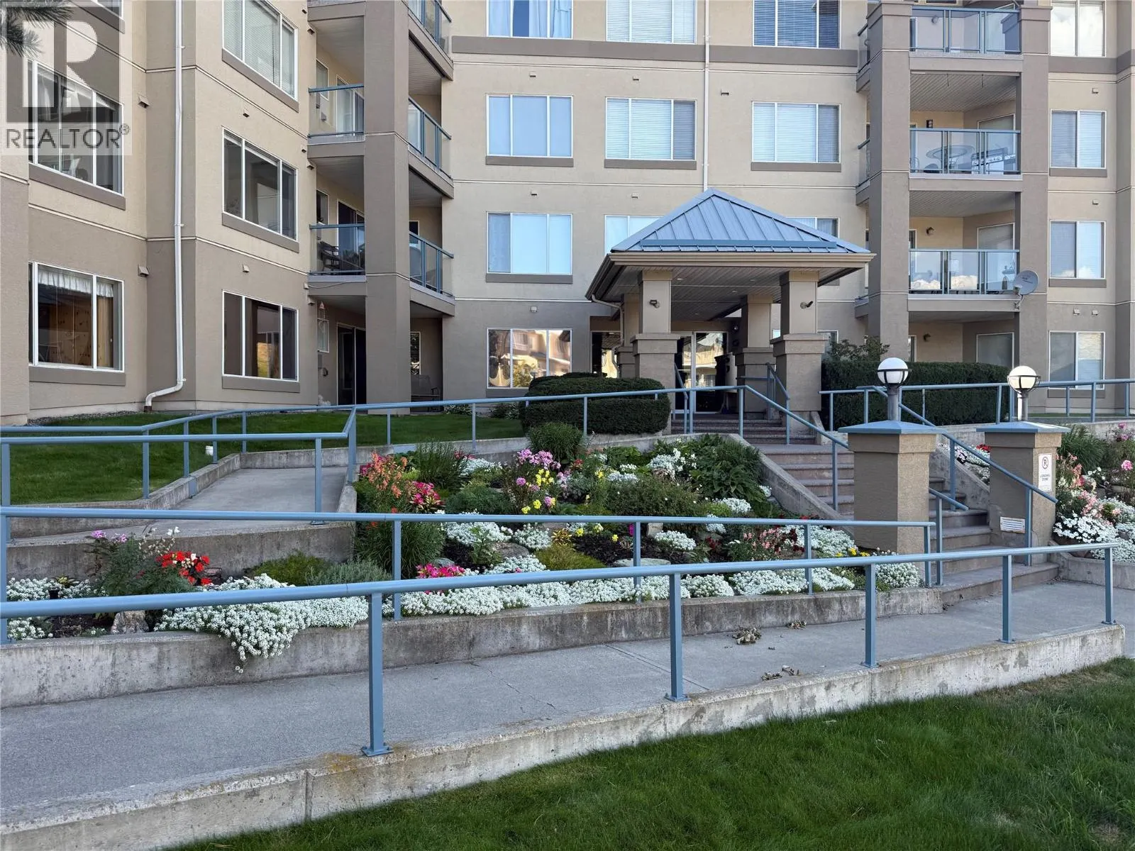 970 LORNE Street Unit# 108