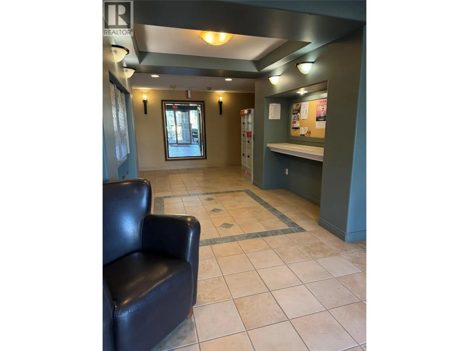 970 LORNE Street Unit# 108