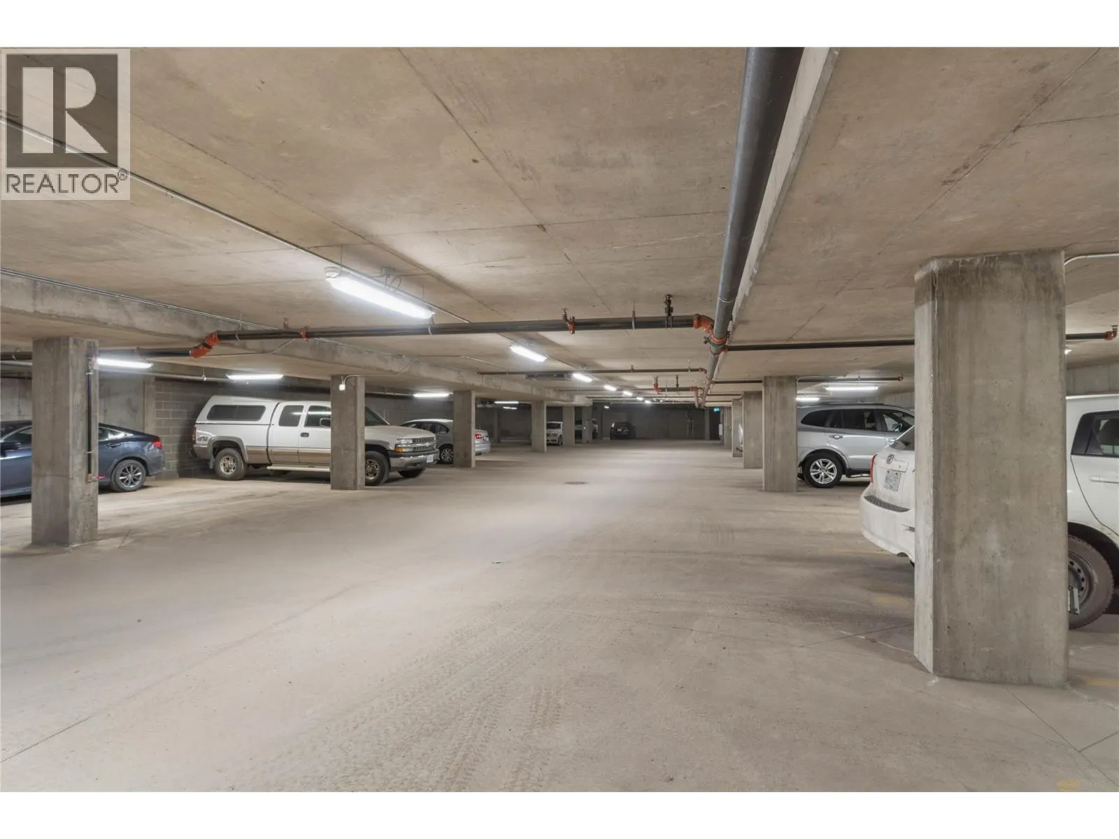 1880 HUGH ALLAN Drive Unit# 308