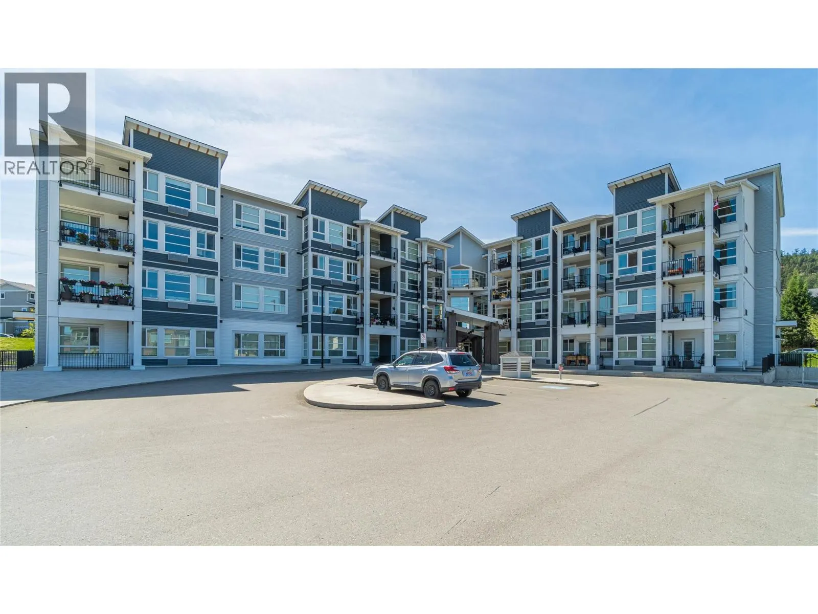 1880 HUGH ALLAN Drive Unit# 308