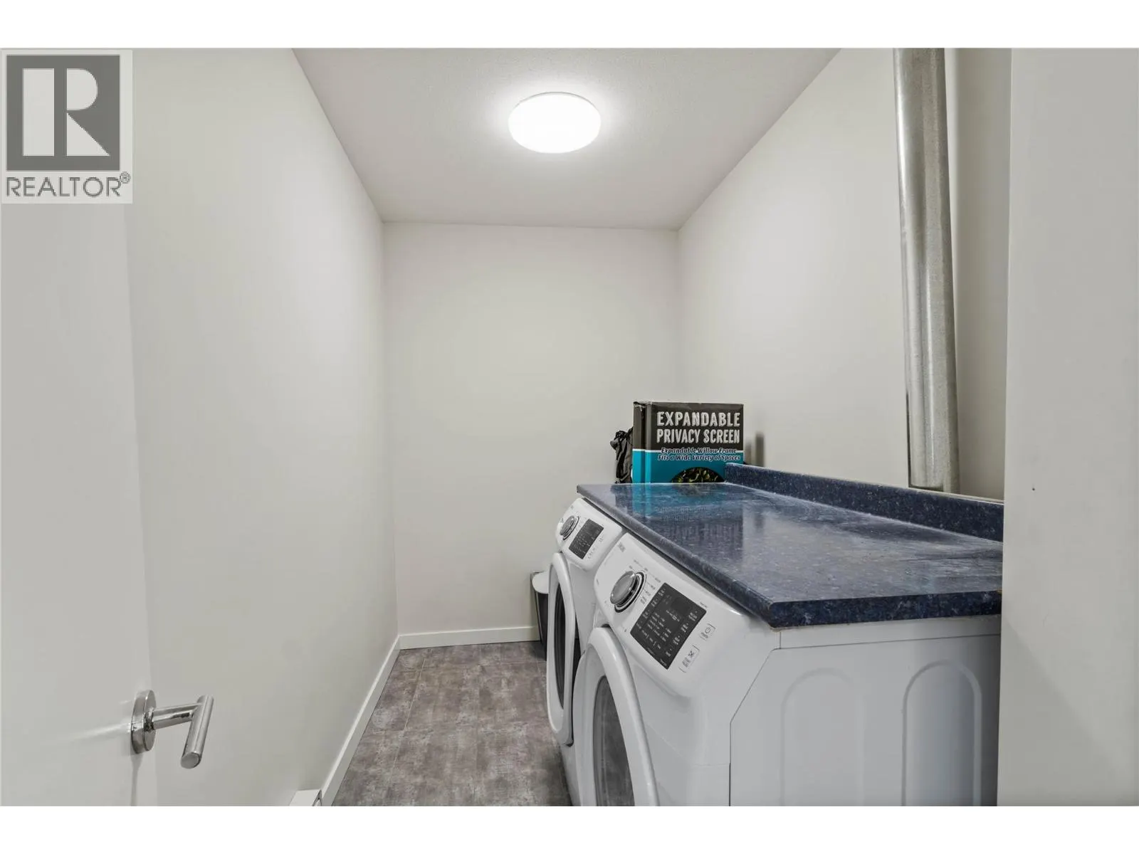 1880 HUGH ALLAN Drive Unit# 308