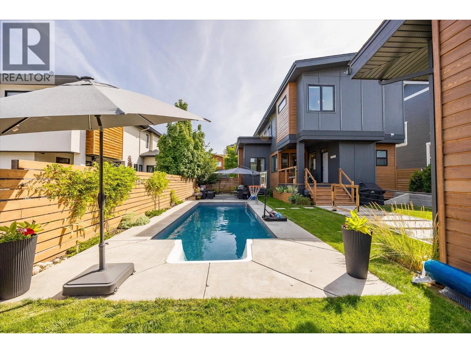 5077 Twinflower Crescent