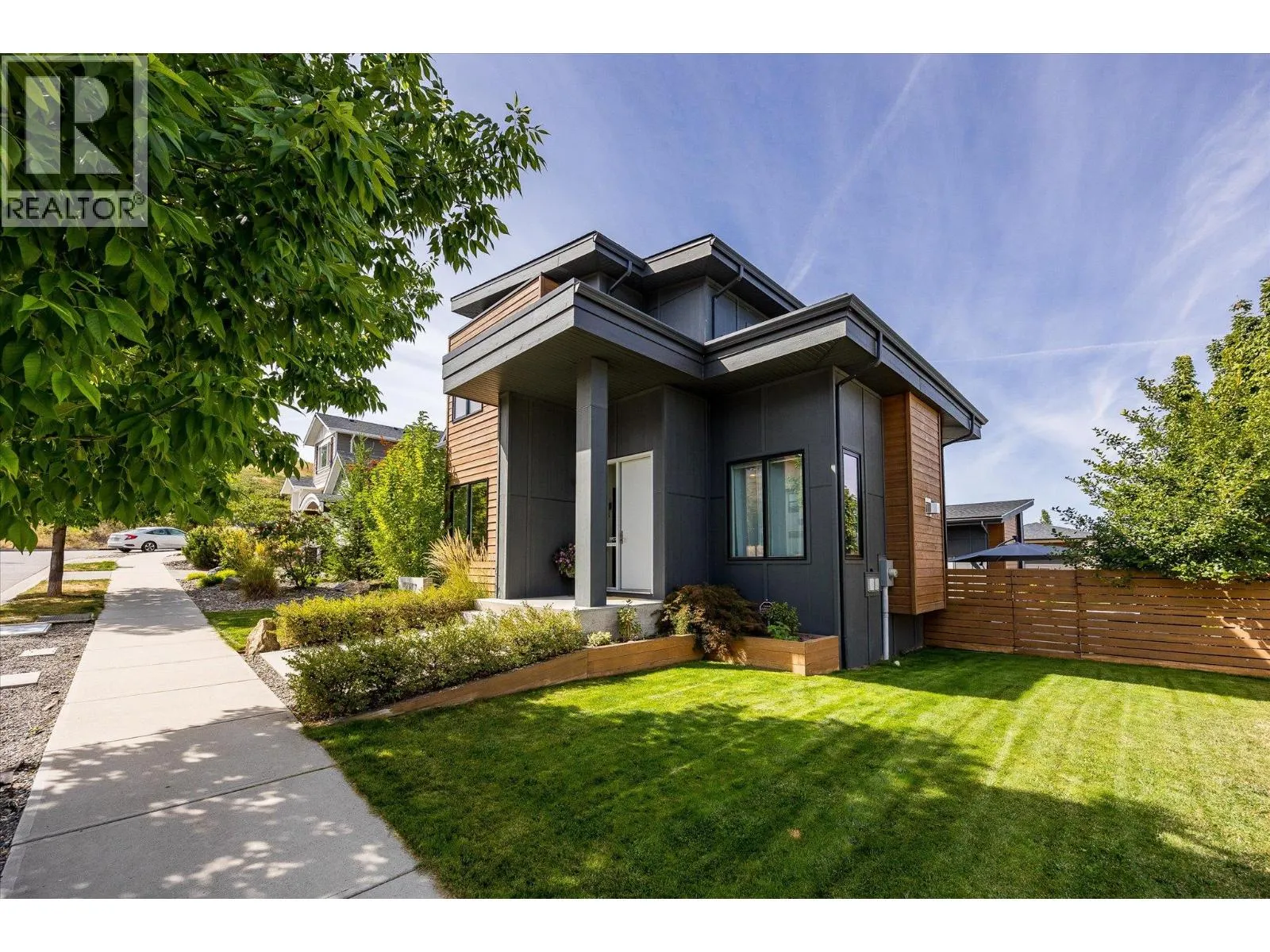 5077 Twinflower Crescent