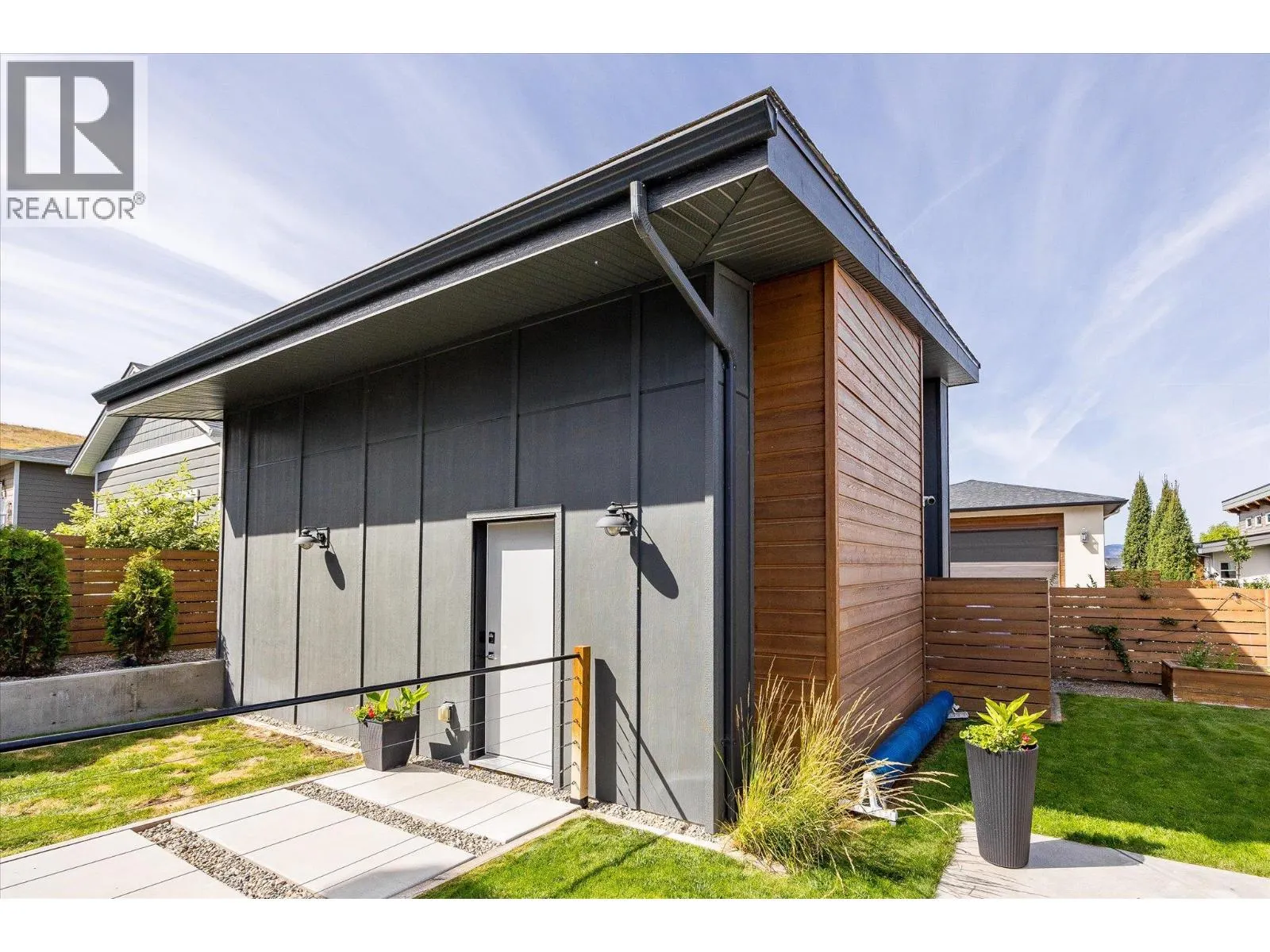 5077 Twinflower Crescent