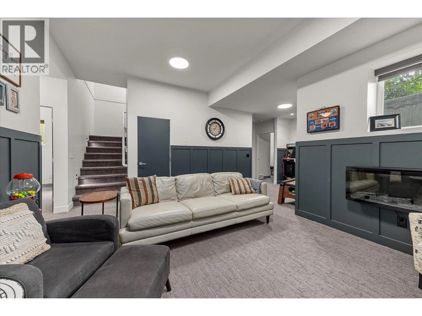 5077 Twinflower Crescent