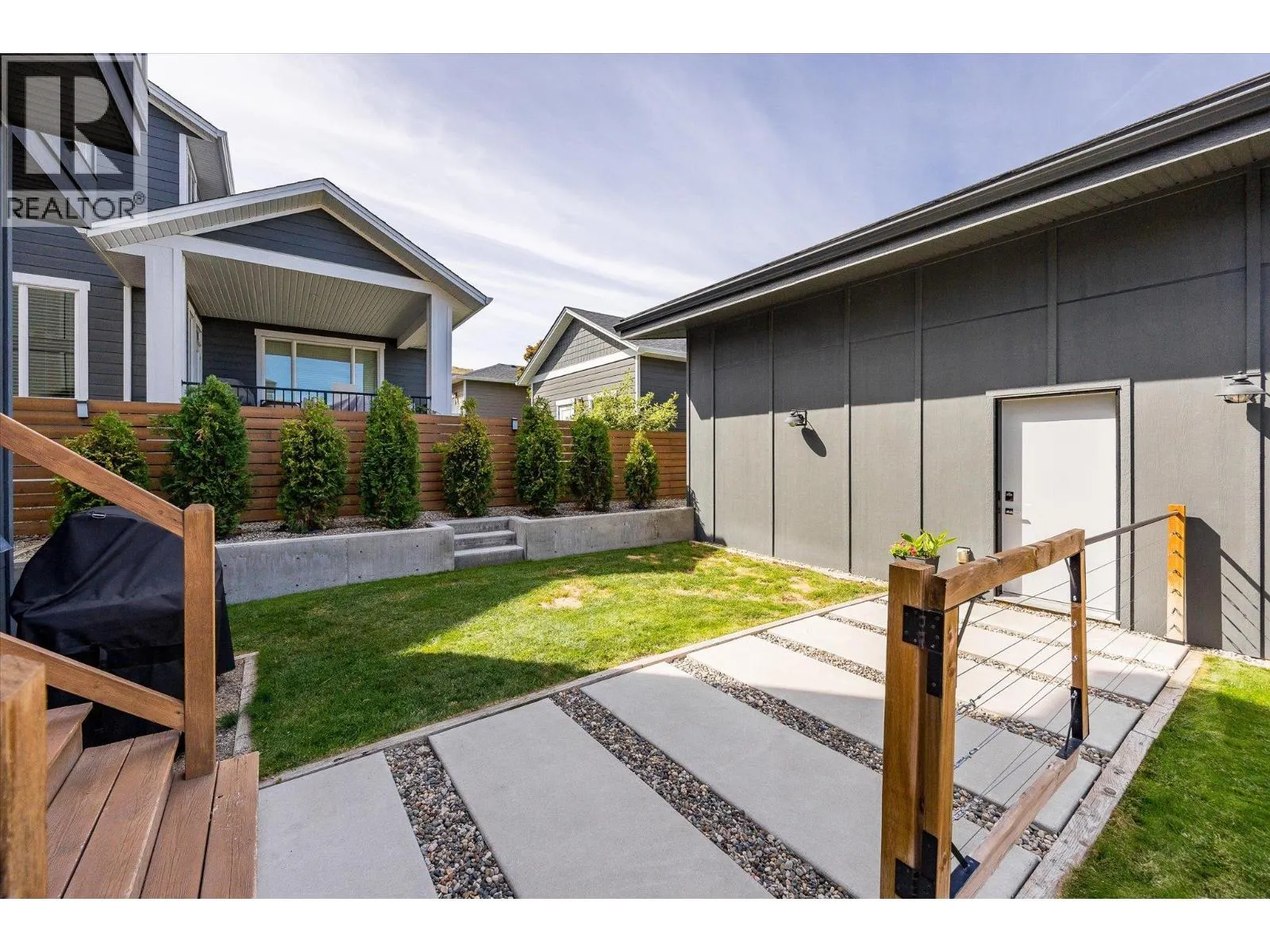 5077 Twinflower Crescent