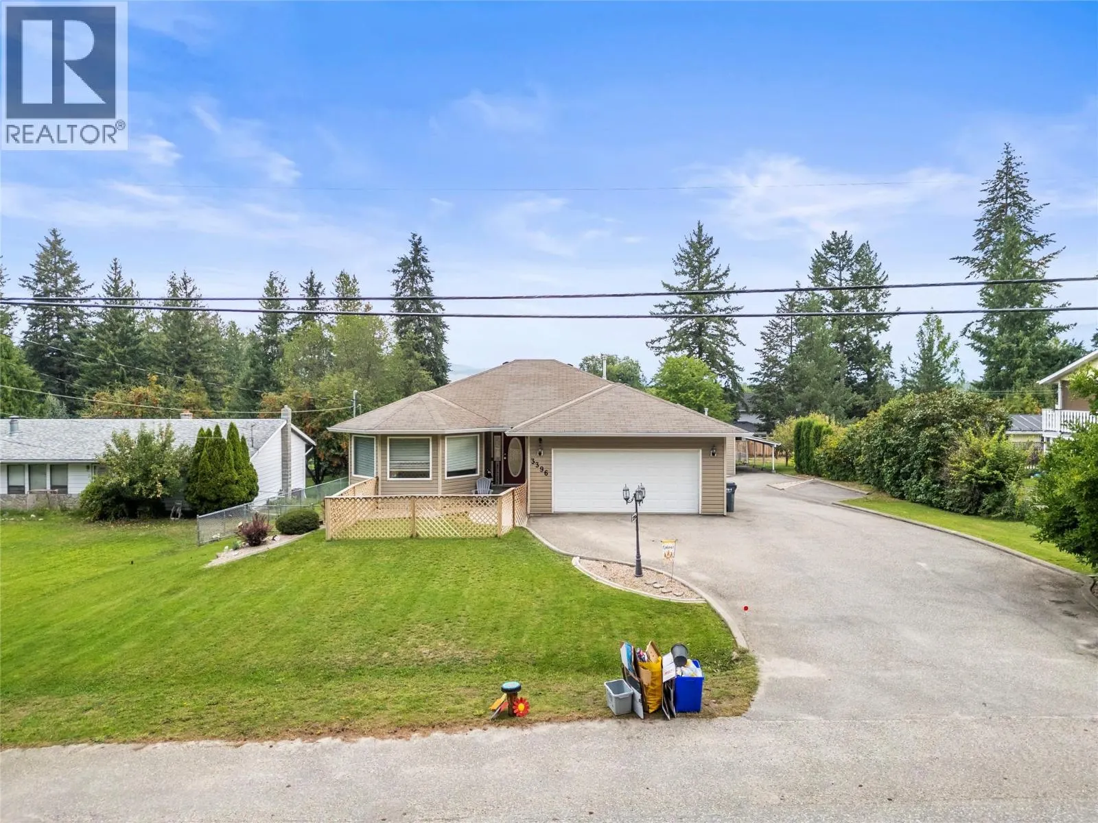 3396 Lockhart Drive