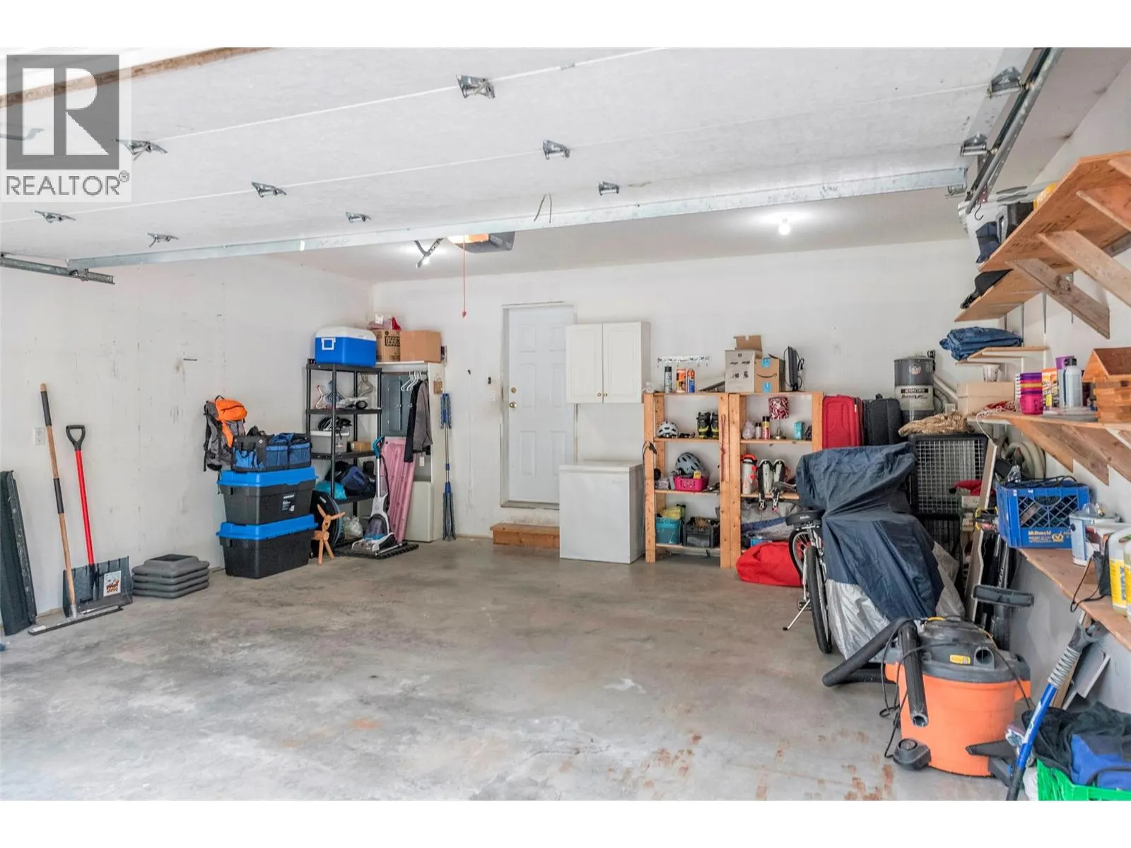 3396 Lockhart Drive