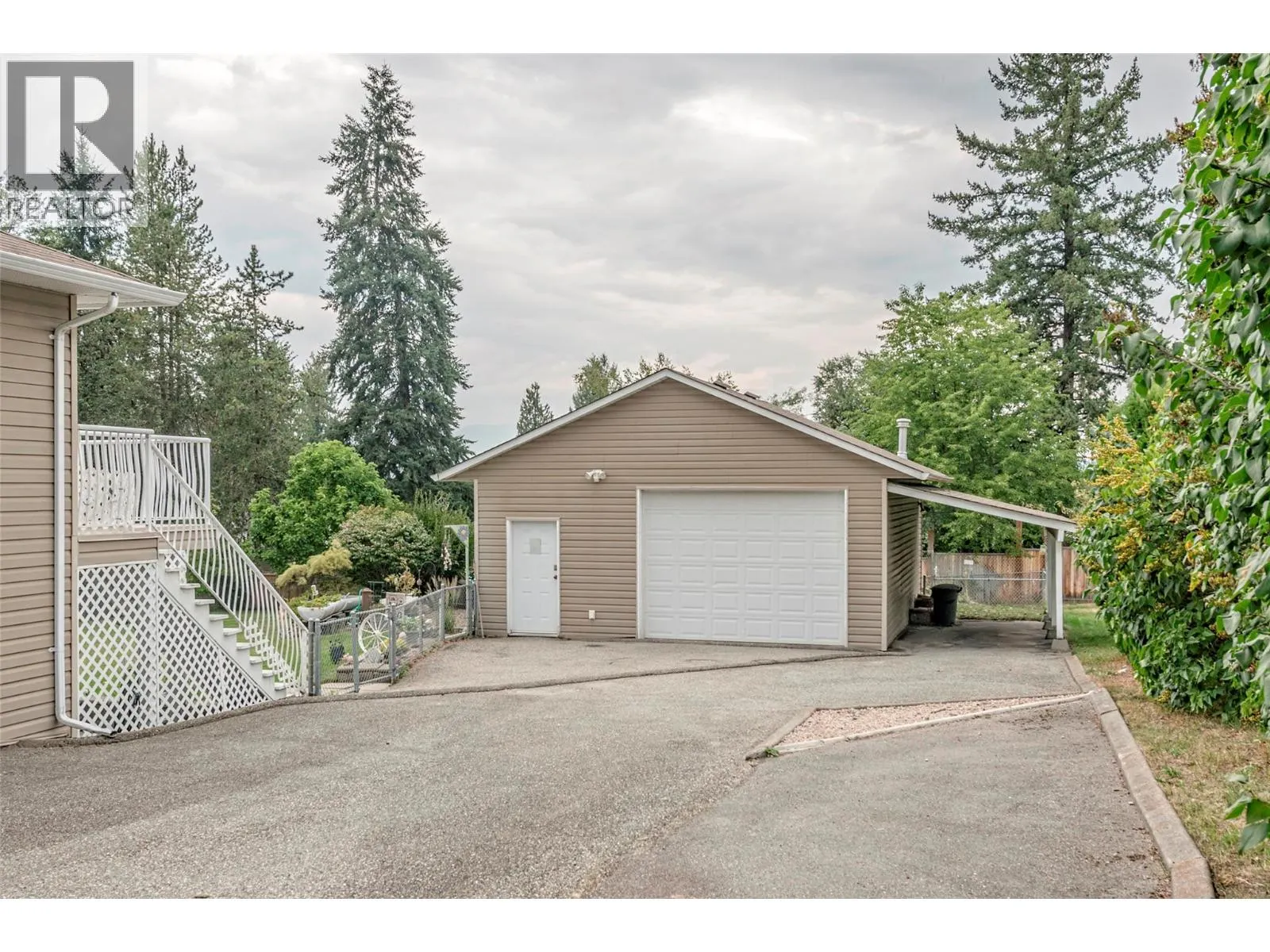 3396 Lockhart Drive