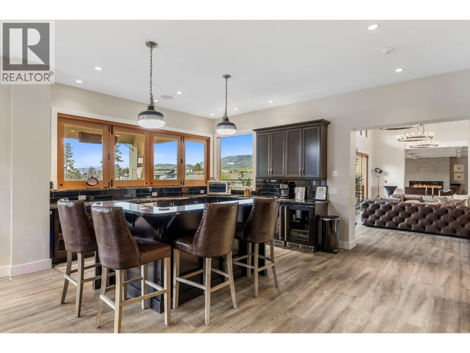 2173 Mimosa Drive