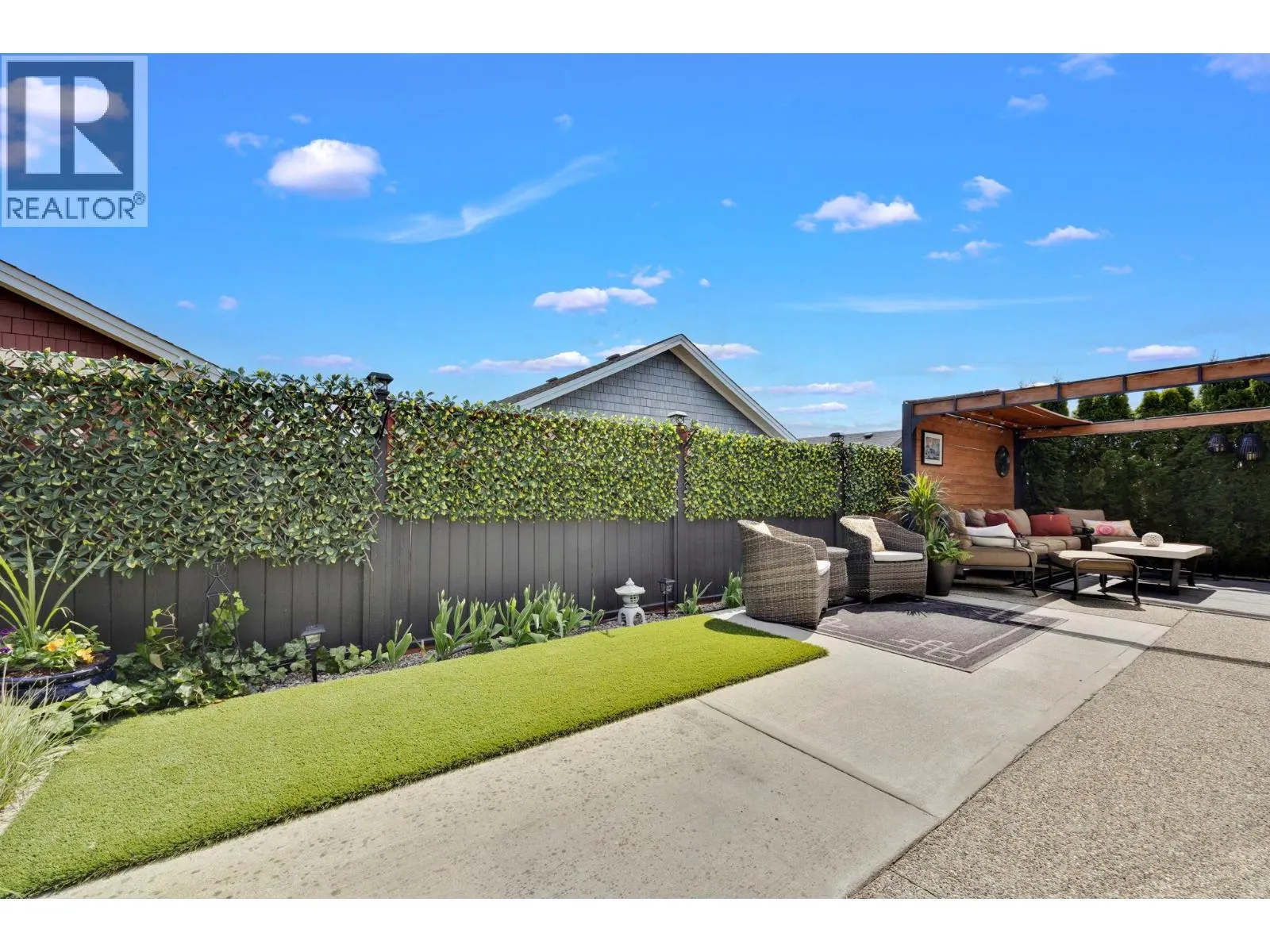 2173 Mimosa Drive