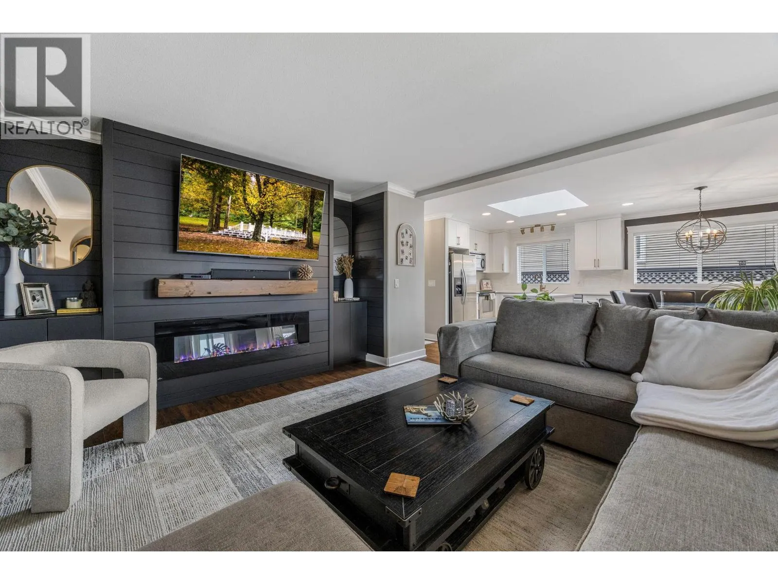2173 Mimosa Drive