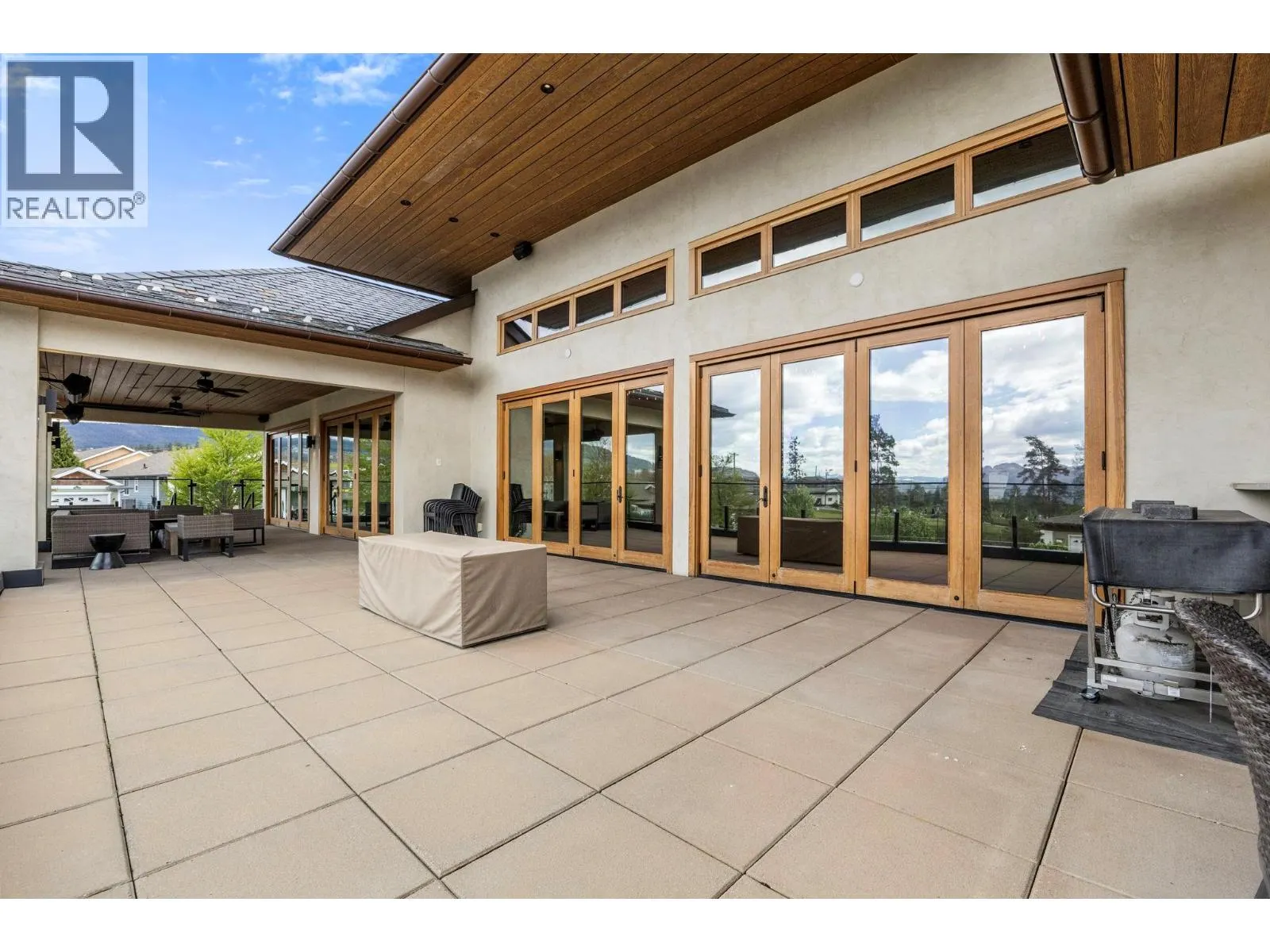 2173 Mimosa Drive