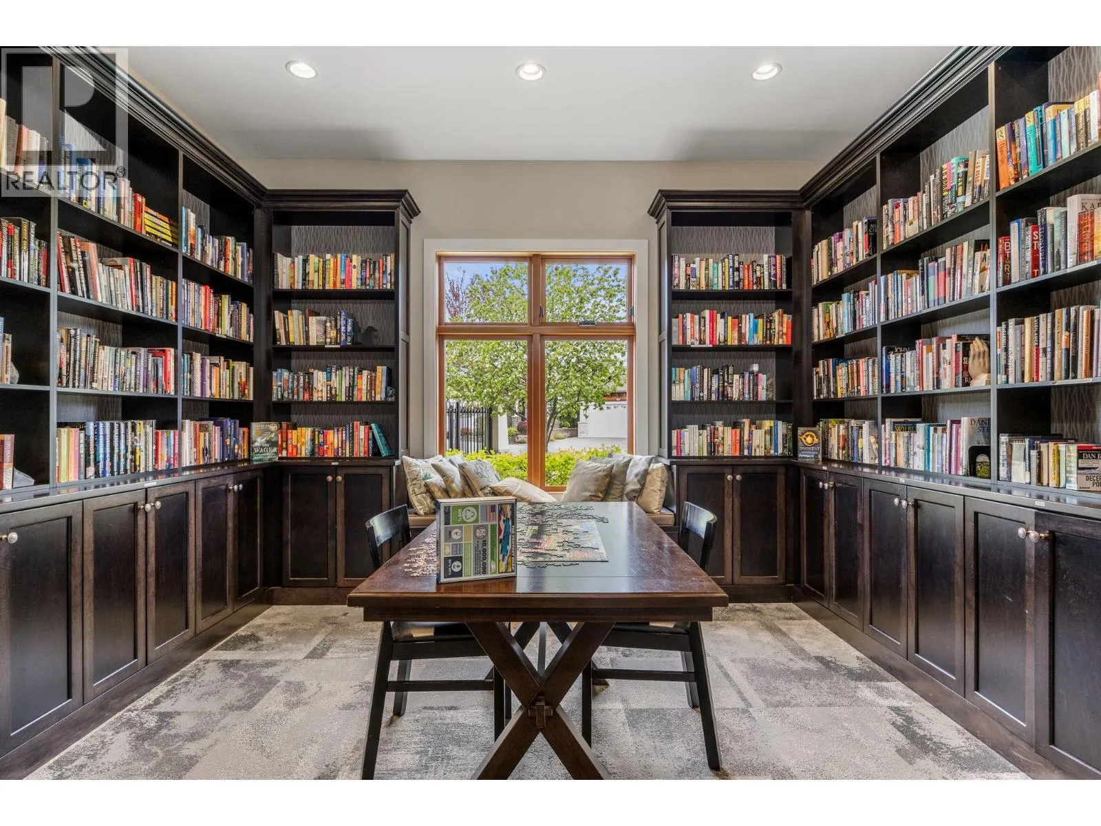 2173 Mimosa Drive
